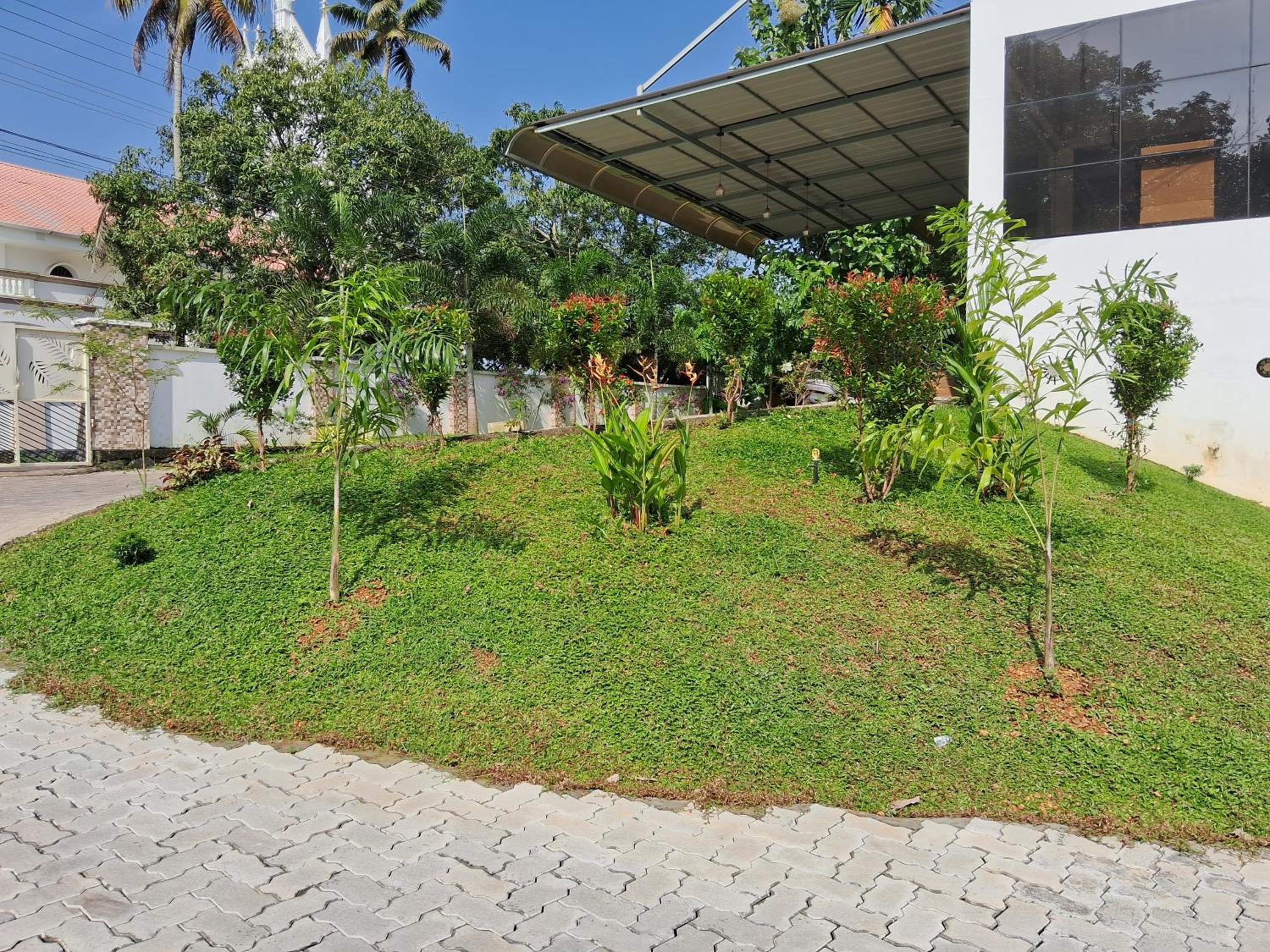 Cochin Vacations - Shamrock Inn - Property Image 8