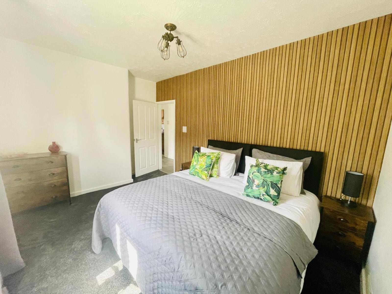 Mitchell Apartment by Klass Living Coatbridge view 4