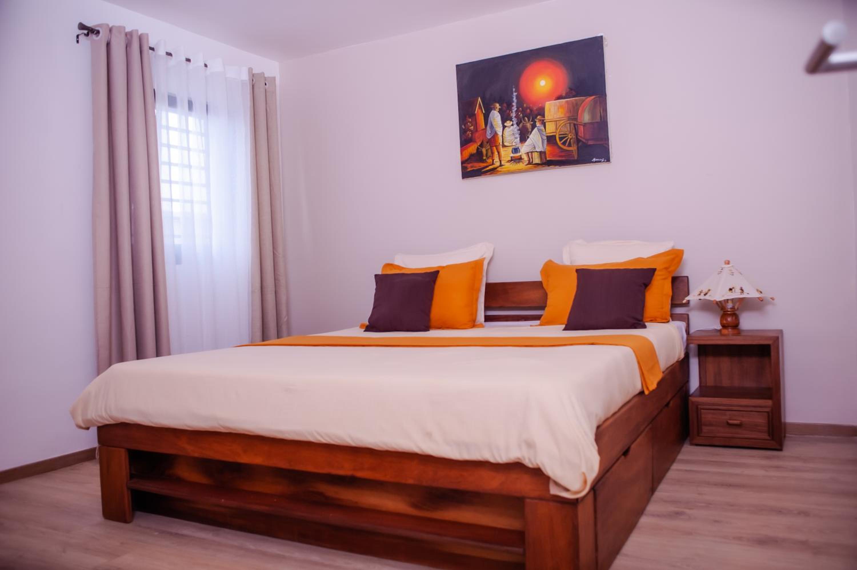 Ampifitia Guest House