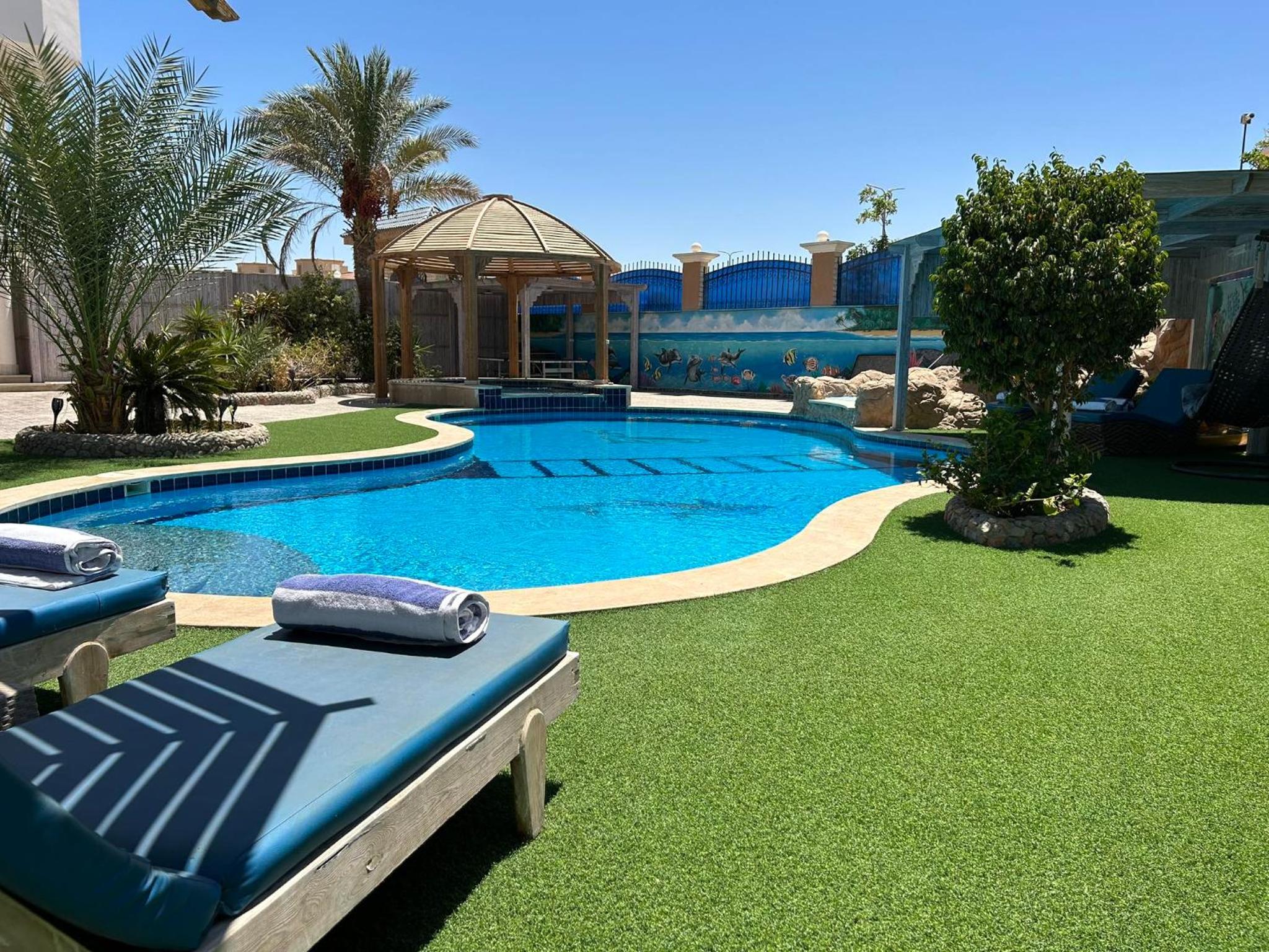 Royal Home luxury 6pers villa with private pool view 3