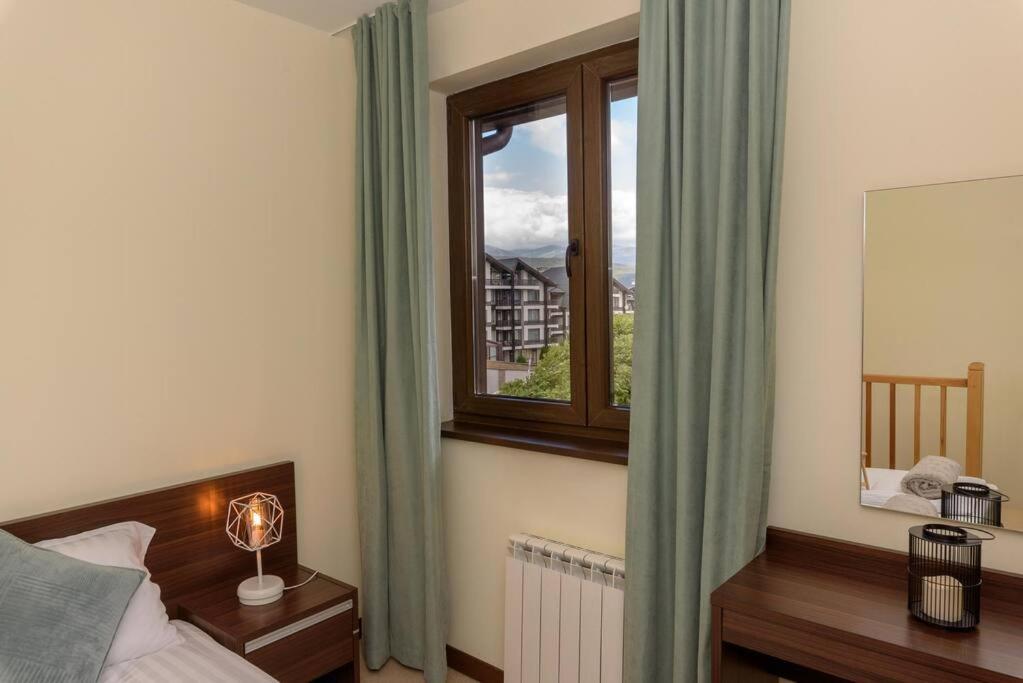 Pirin Peaks Apartment