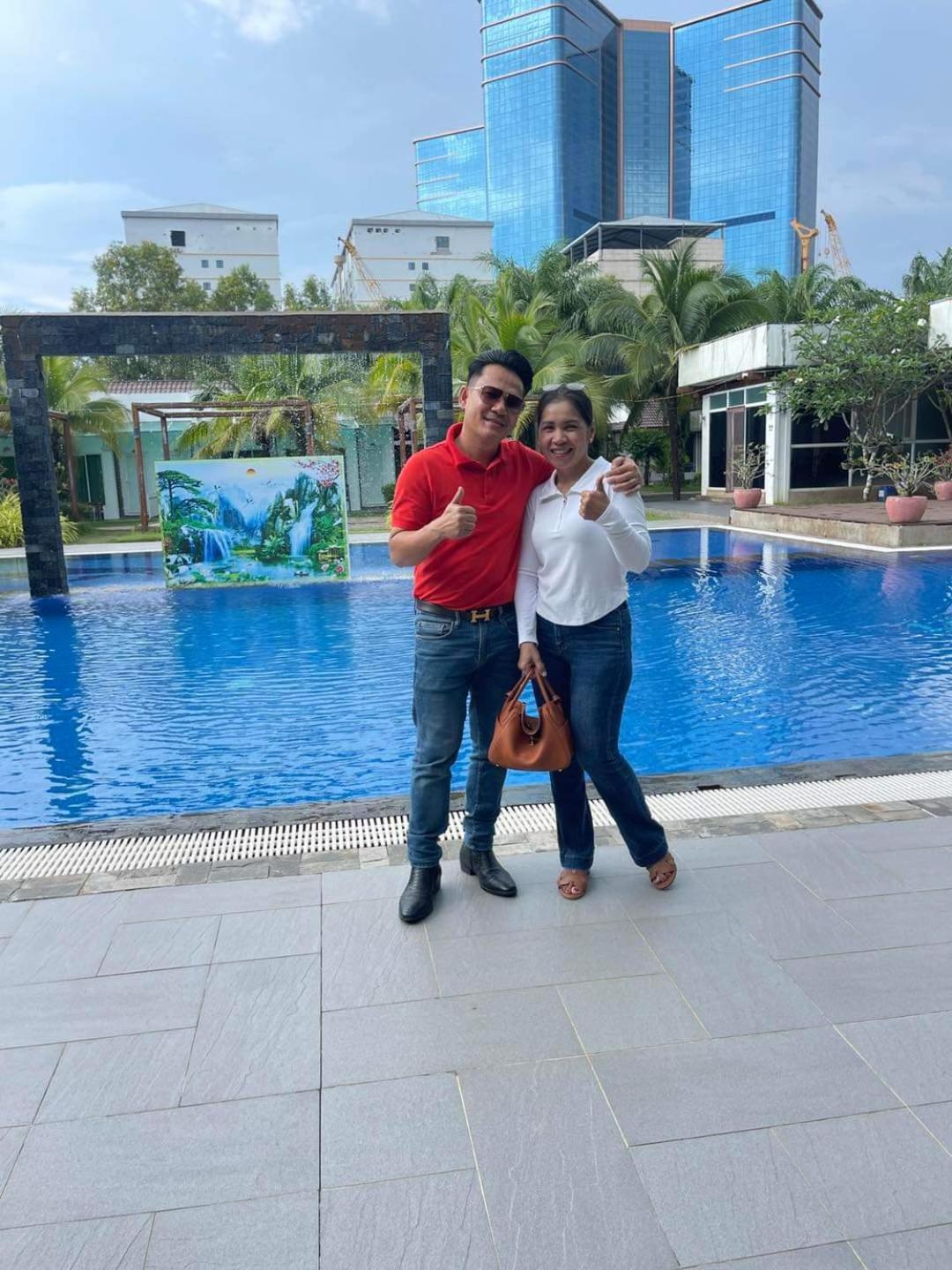 Twin Palms Resort