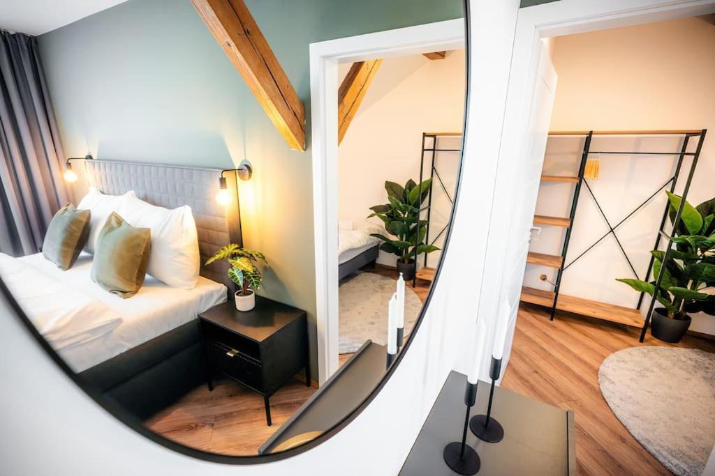 6BR Castle V!EWS A/C luxury Dolce Vita apartment