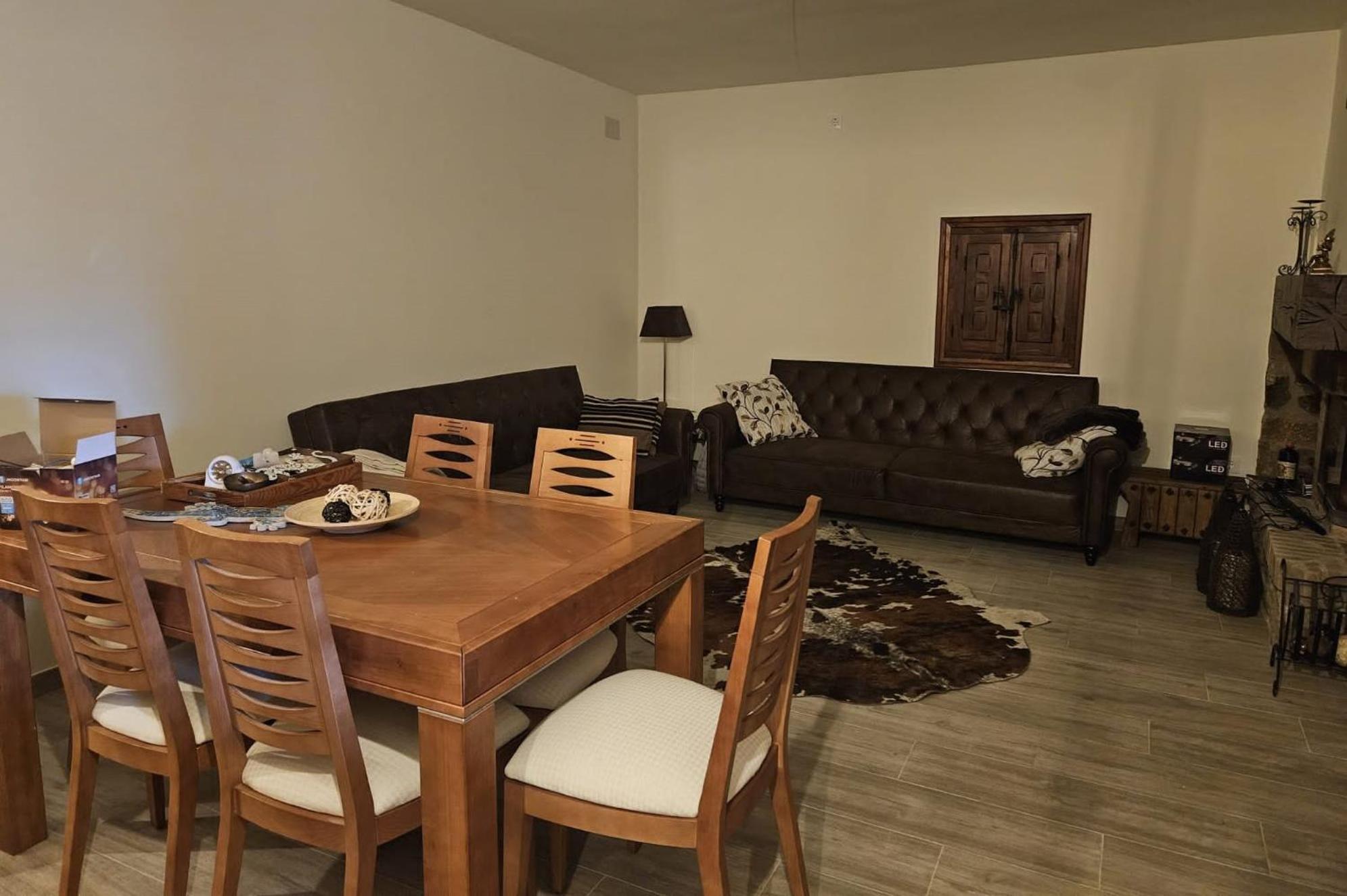 CASA PARVATHI CANDELEDA
