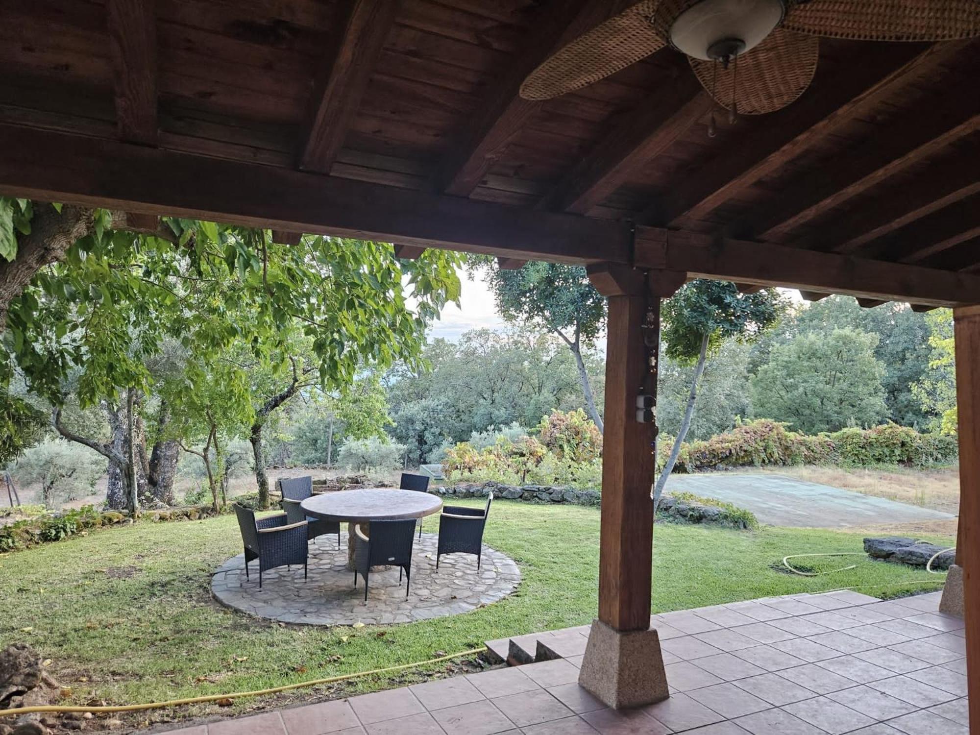 CASA PARVATHI CANDELEDA
