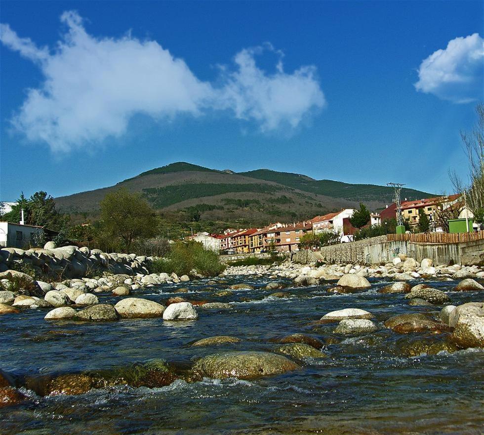 CASA PARVATHI CANDELEDA