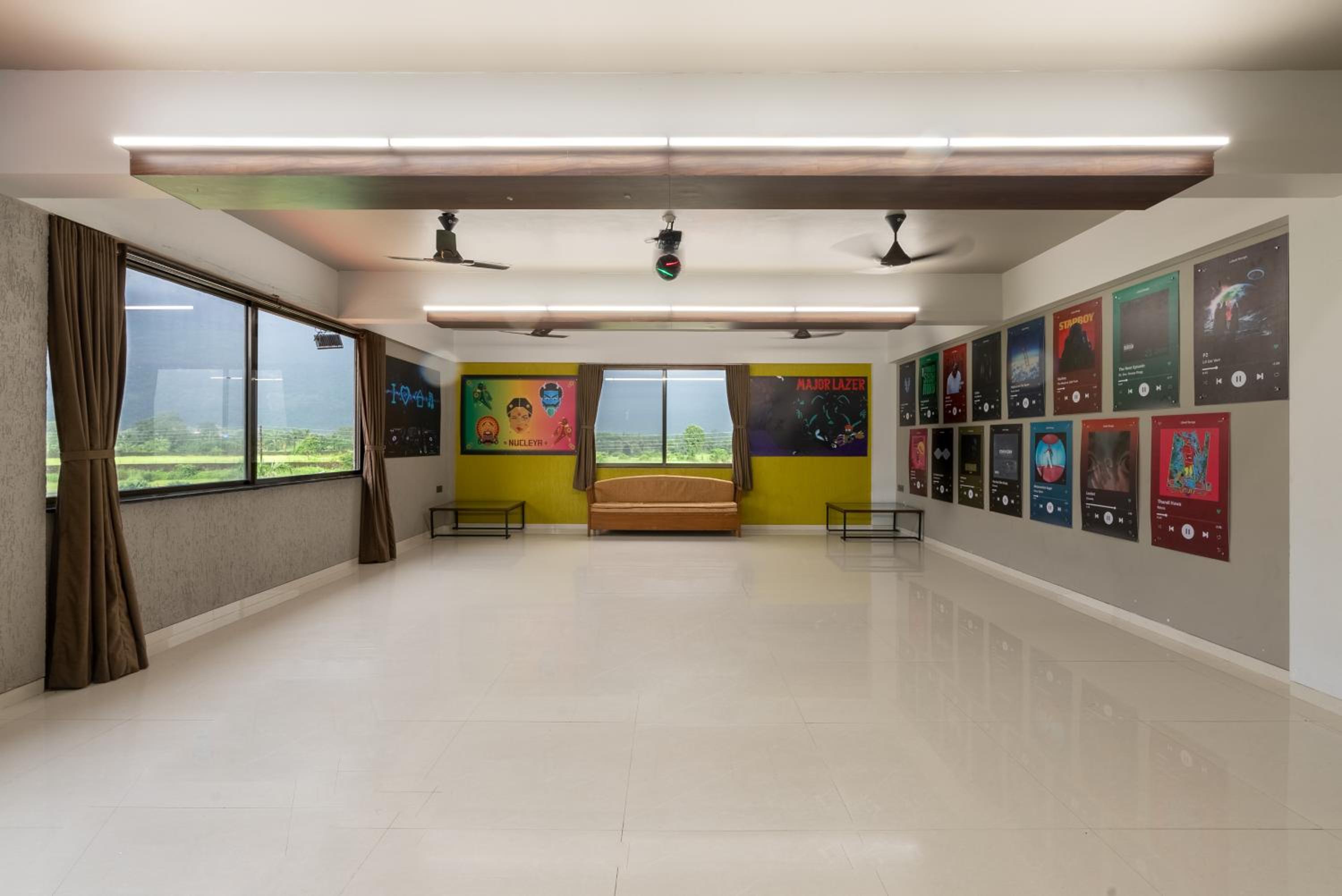 meeting & event spaces