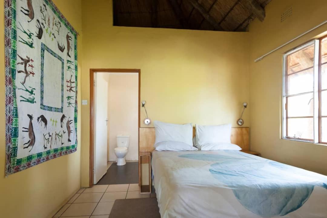 African Sunsets (Bophirimo Self-Catering Guest House)