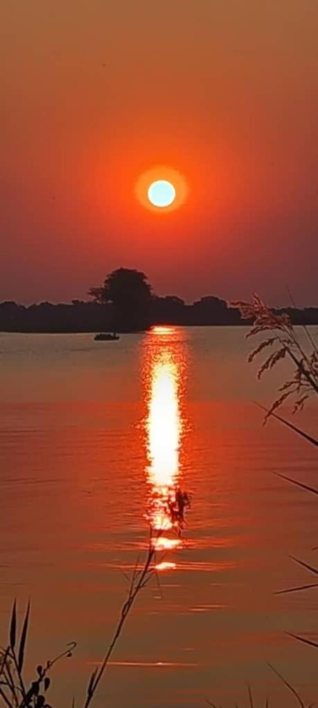 African Sunsets (Bophirimo Self-Catering Guest House)