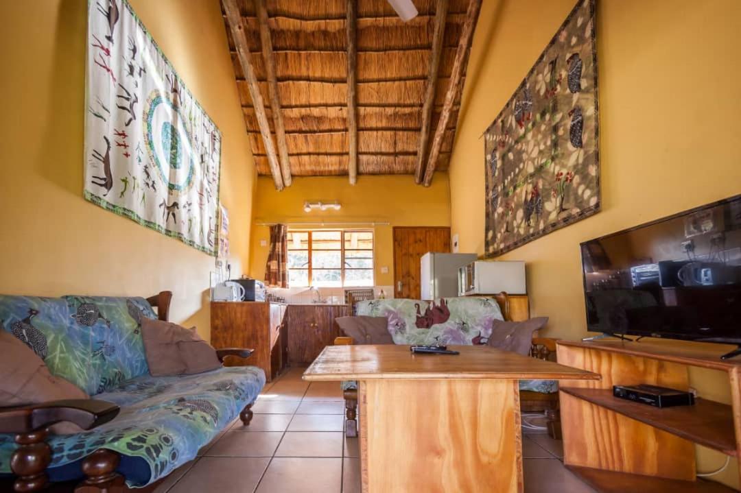 African Sunsets (Bophirimo Self-Catering Guest House)