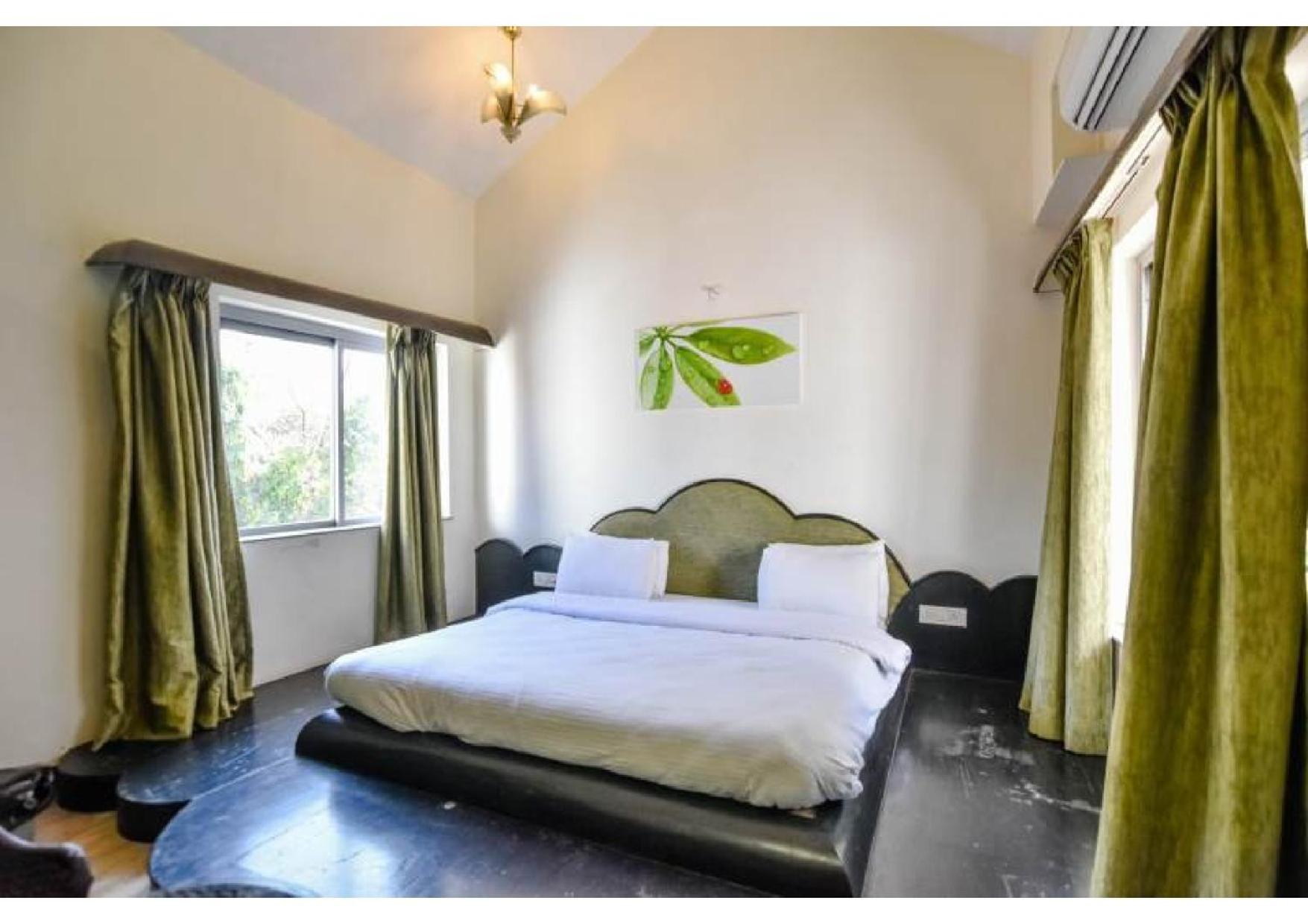 GREEN COVE 5 BHK view 3