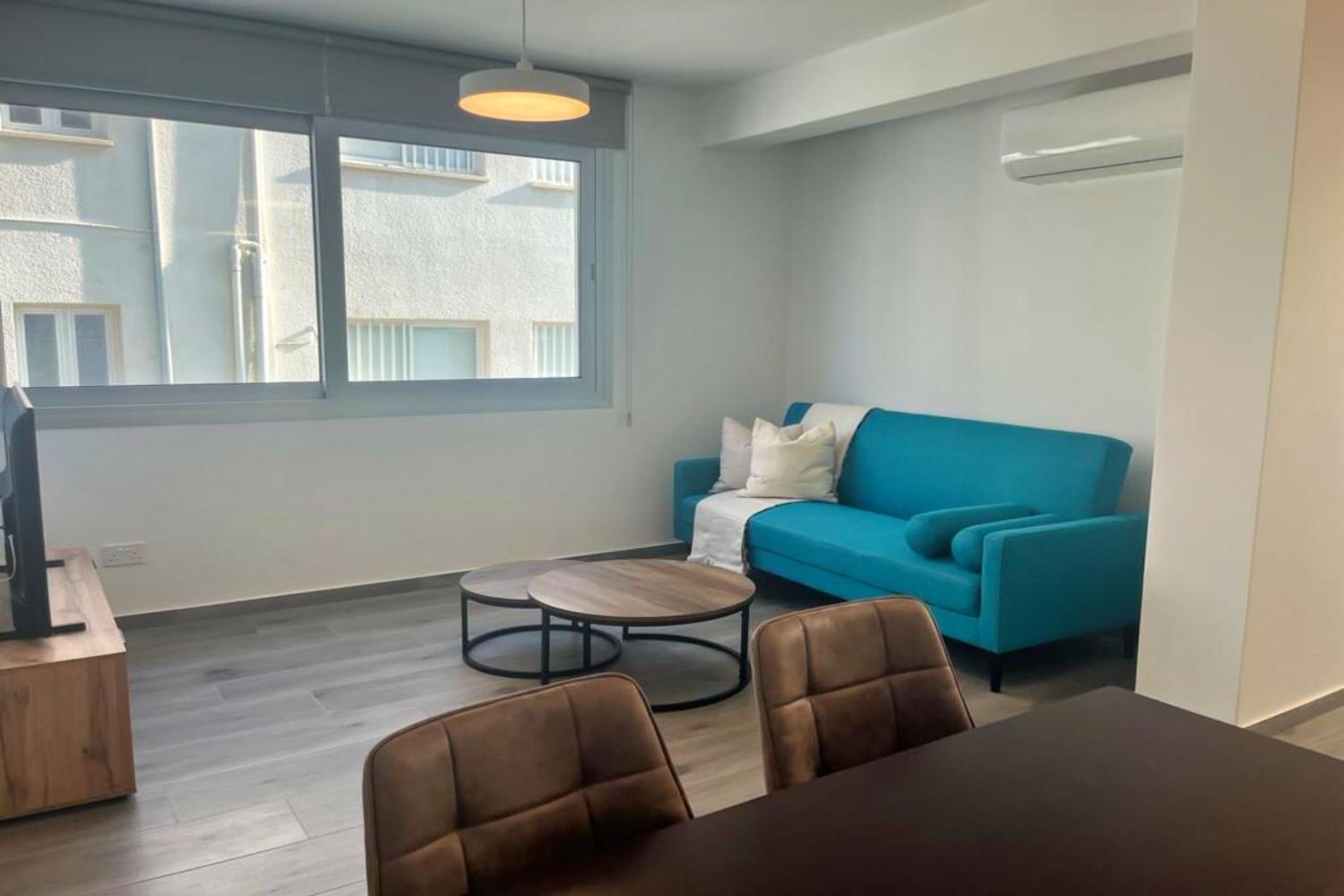 Phaedrus Living Coral Suites Horizon