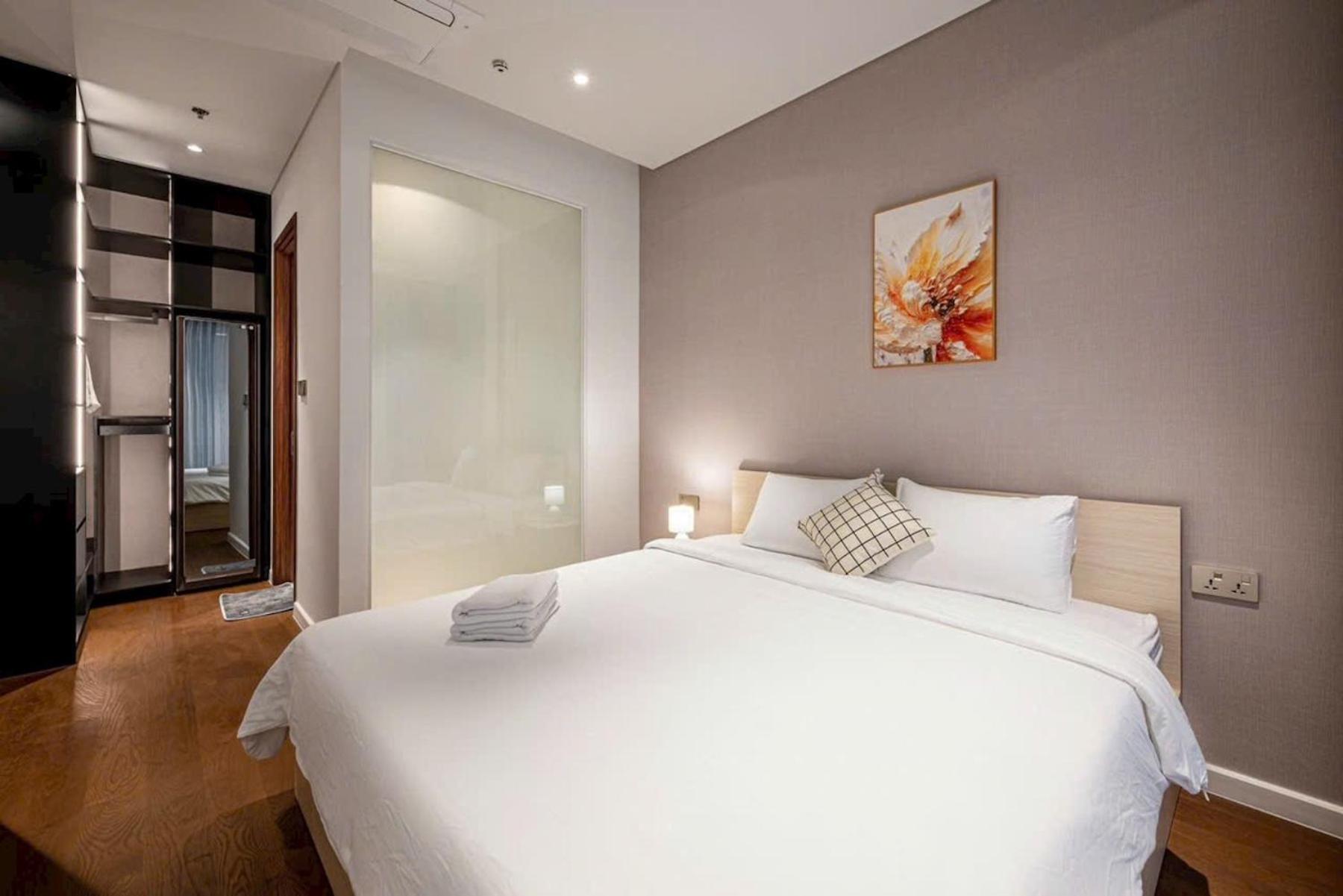 THE CREST-Central Saigon Riverside -Free POOL-GYM-SAUNA Room-YOGA Room