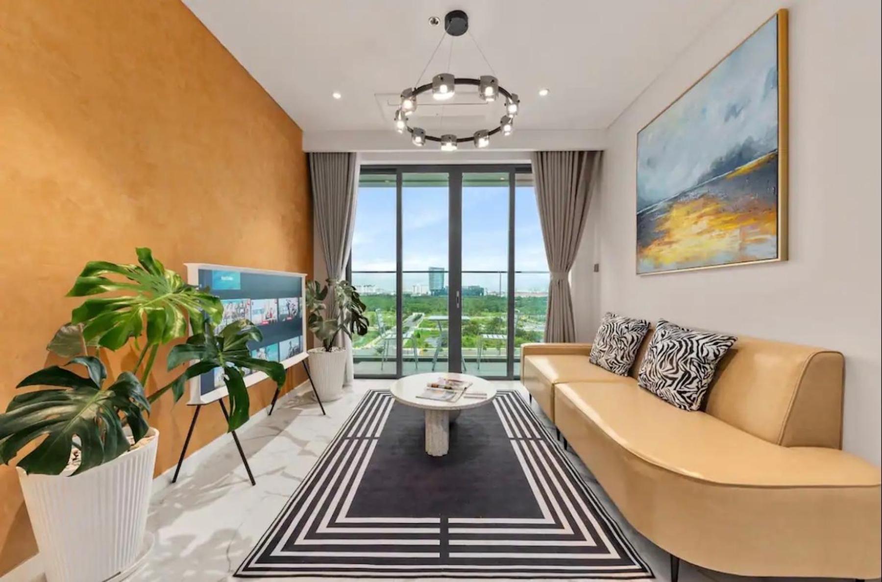 THE CREST-Central Saigon Riverside -Free POOL-GYM-SAUNA Room-YOGA Room