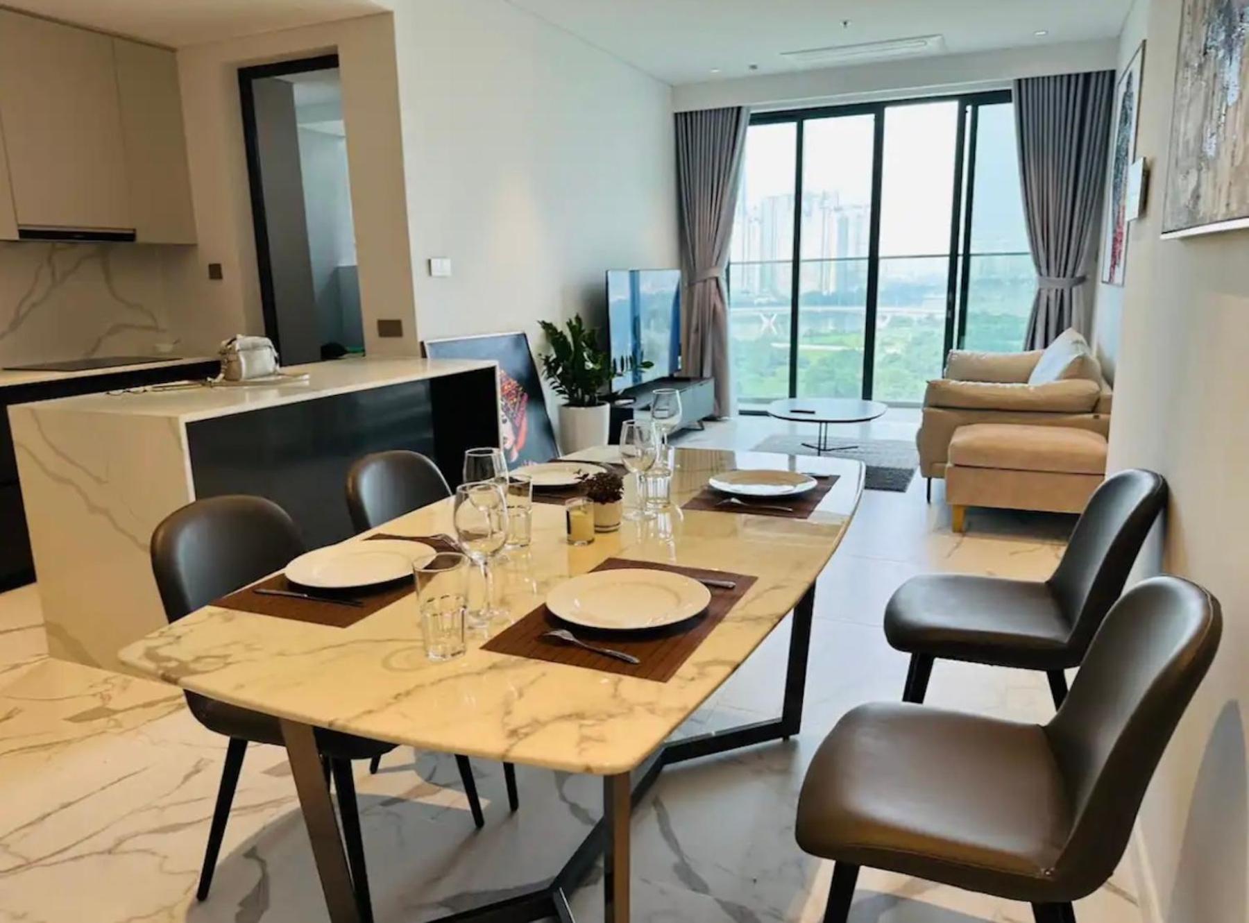 THE CREST-Central Saigon Riverside -Free POOL-GYM-SAUNA Room-YOGA Room