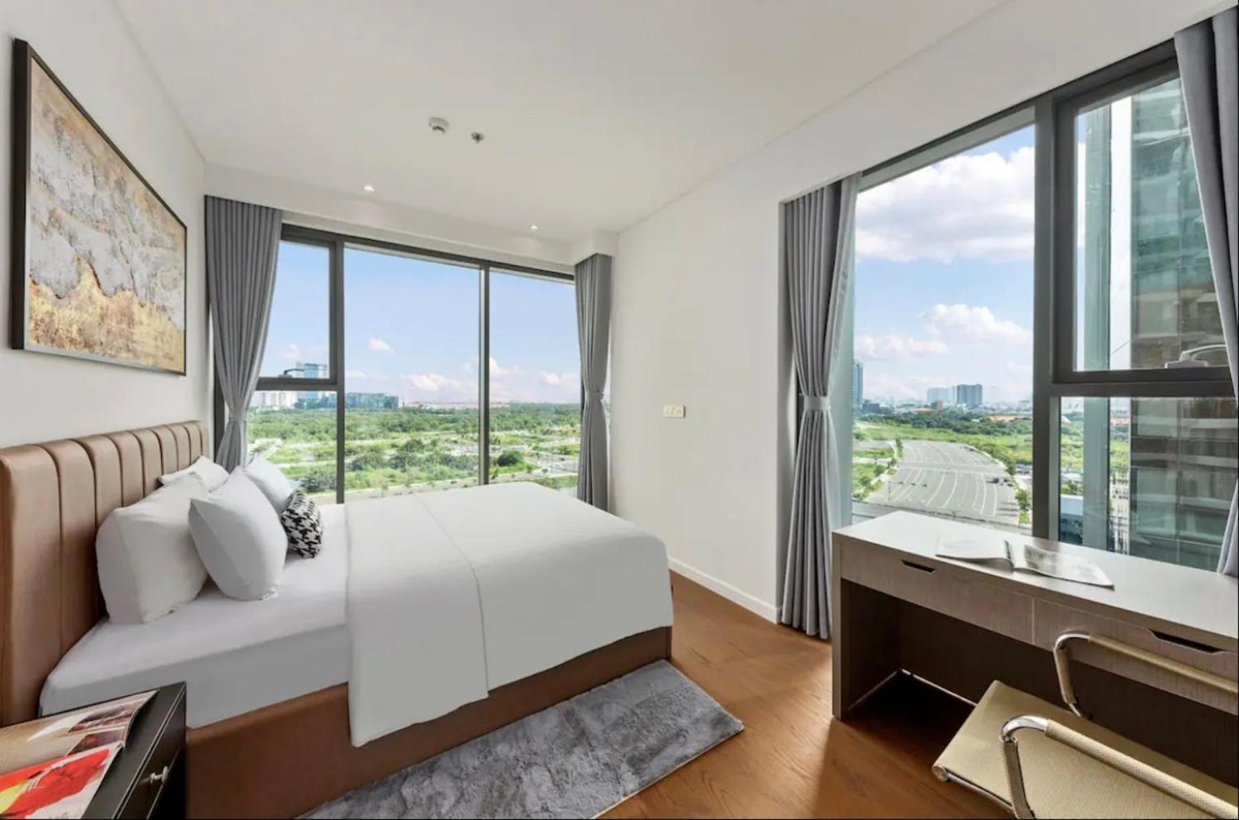 THE CREST-Central Saigon Riverside -Free POOL-GYM-SAUNA Room-YOGA Room