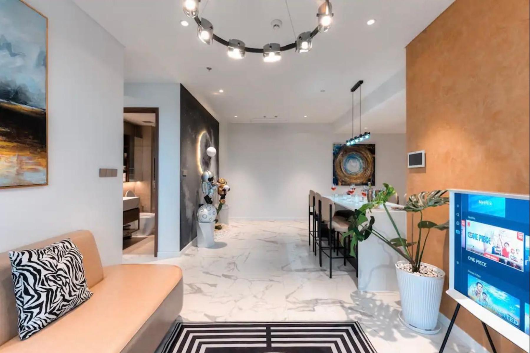 THE CREST-Central Saigon Riverside -Free POOL-GYM-SAUNA Room-YOGA Room