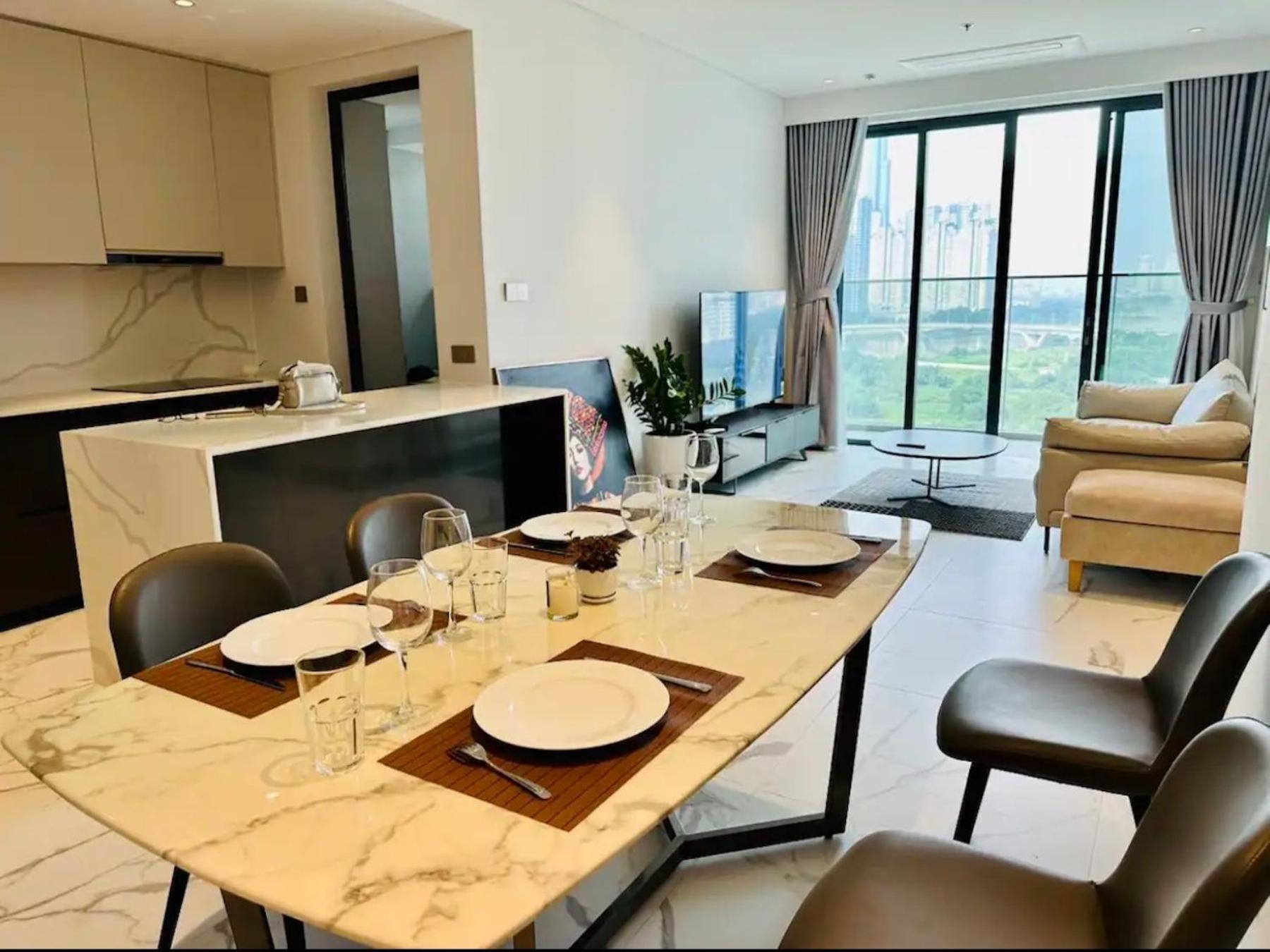 THE CREST-Central Saigon Riverside -Free POOL-GYM-SAUNA Room-YOGA Room