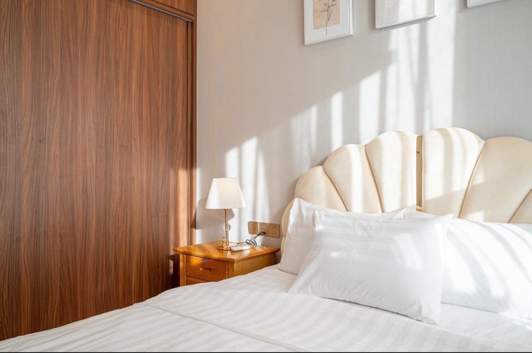 THE CREST-Central Saigon Riverside -Free POOL-GYM-SAUNA Room-YOGA Room