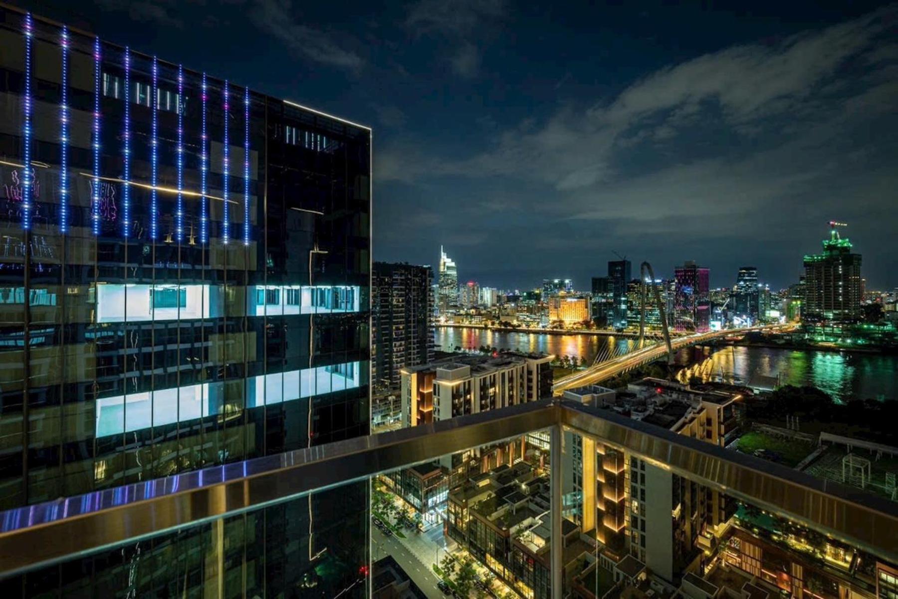 THE CREST-Central Saigon Riverside -Free POOL-GYM-SAUNA Room-YOGA Room
