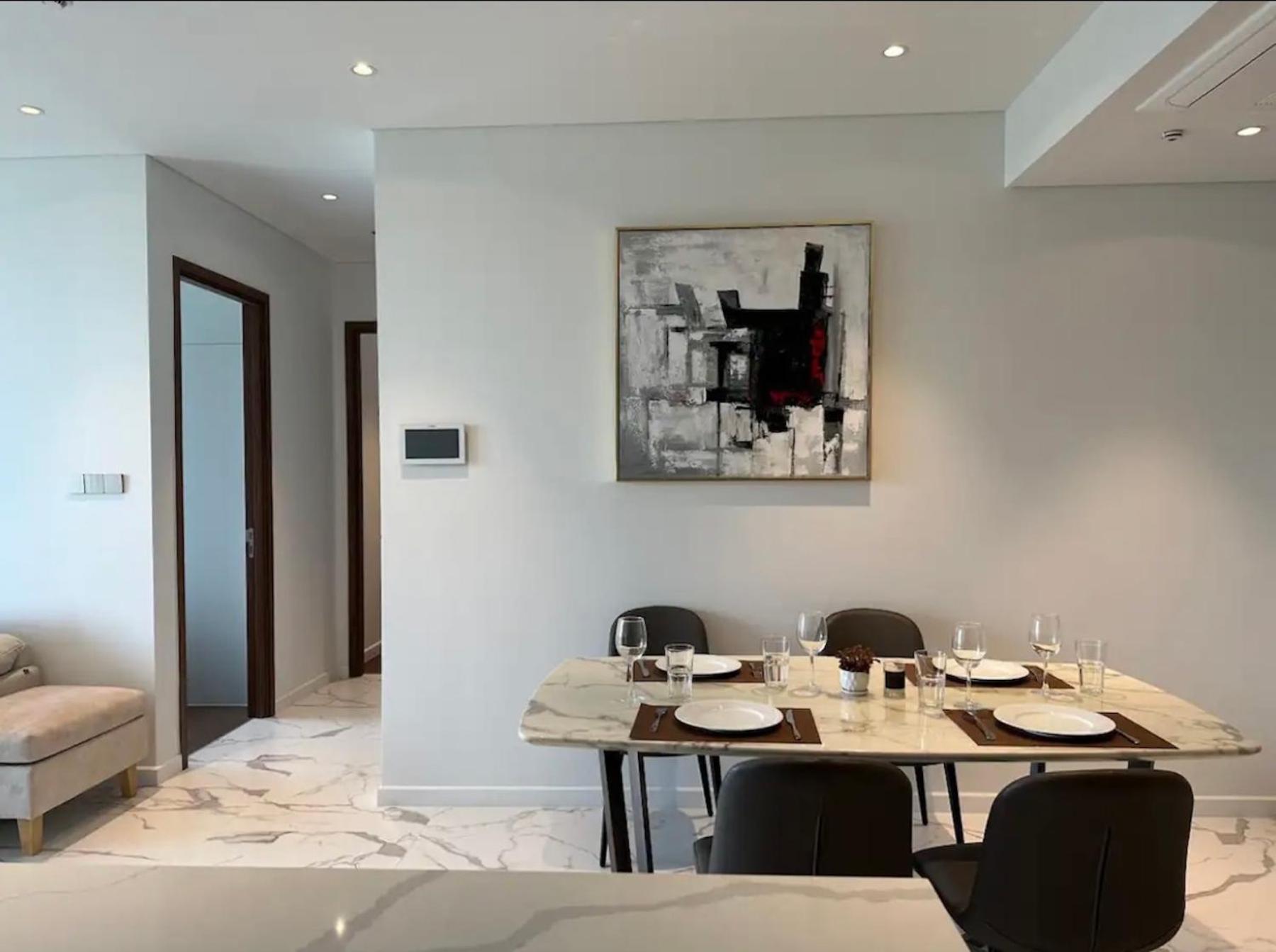 THE CREST-Central Saigon Riverside -Free POOL-GYM-SAUNA Room-YOGA Room