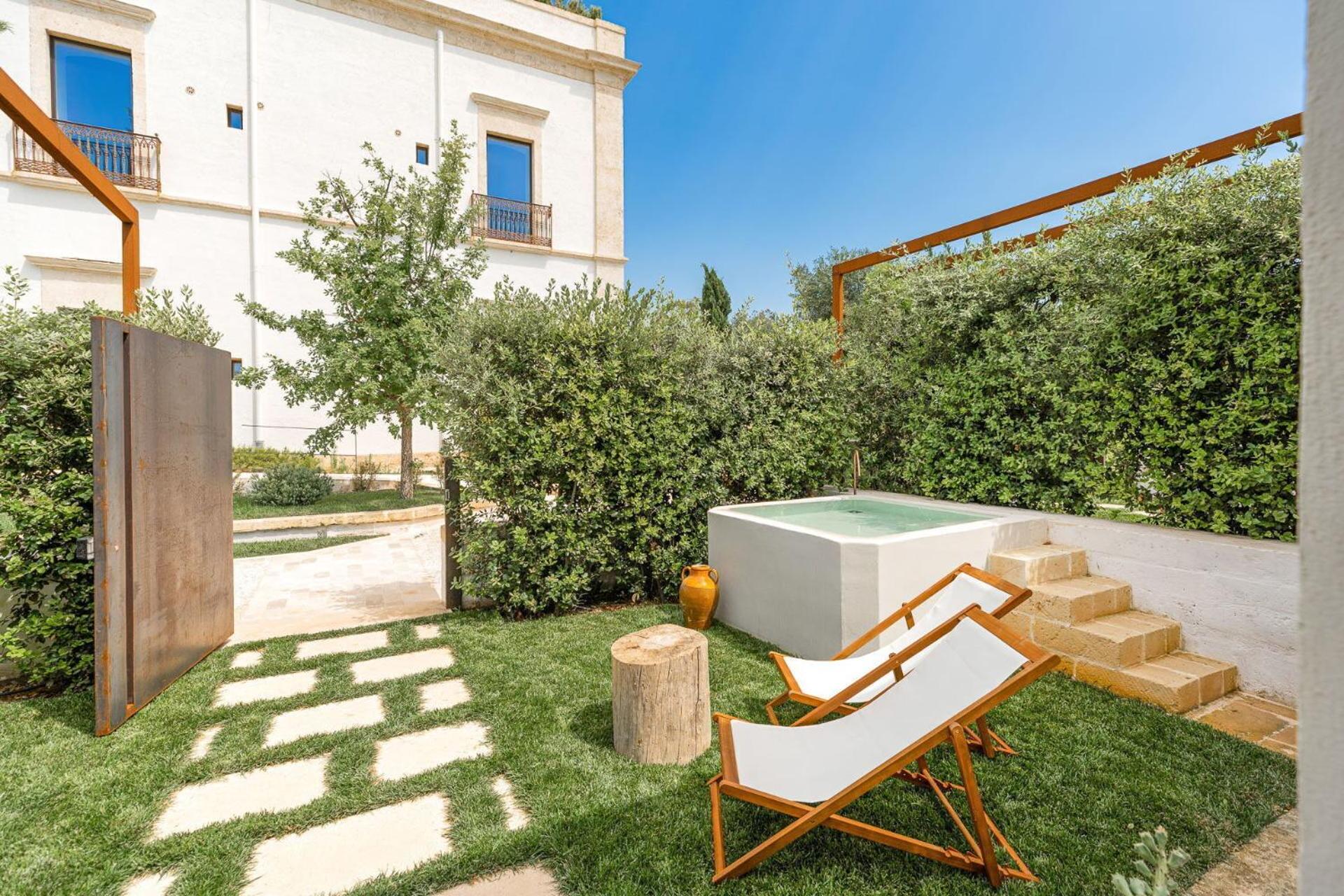 Mastropà Exclusive Palace by Raro Villas view 5