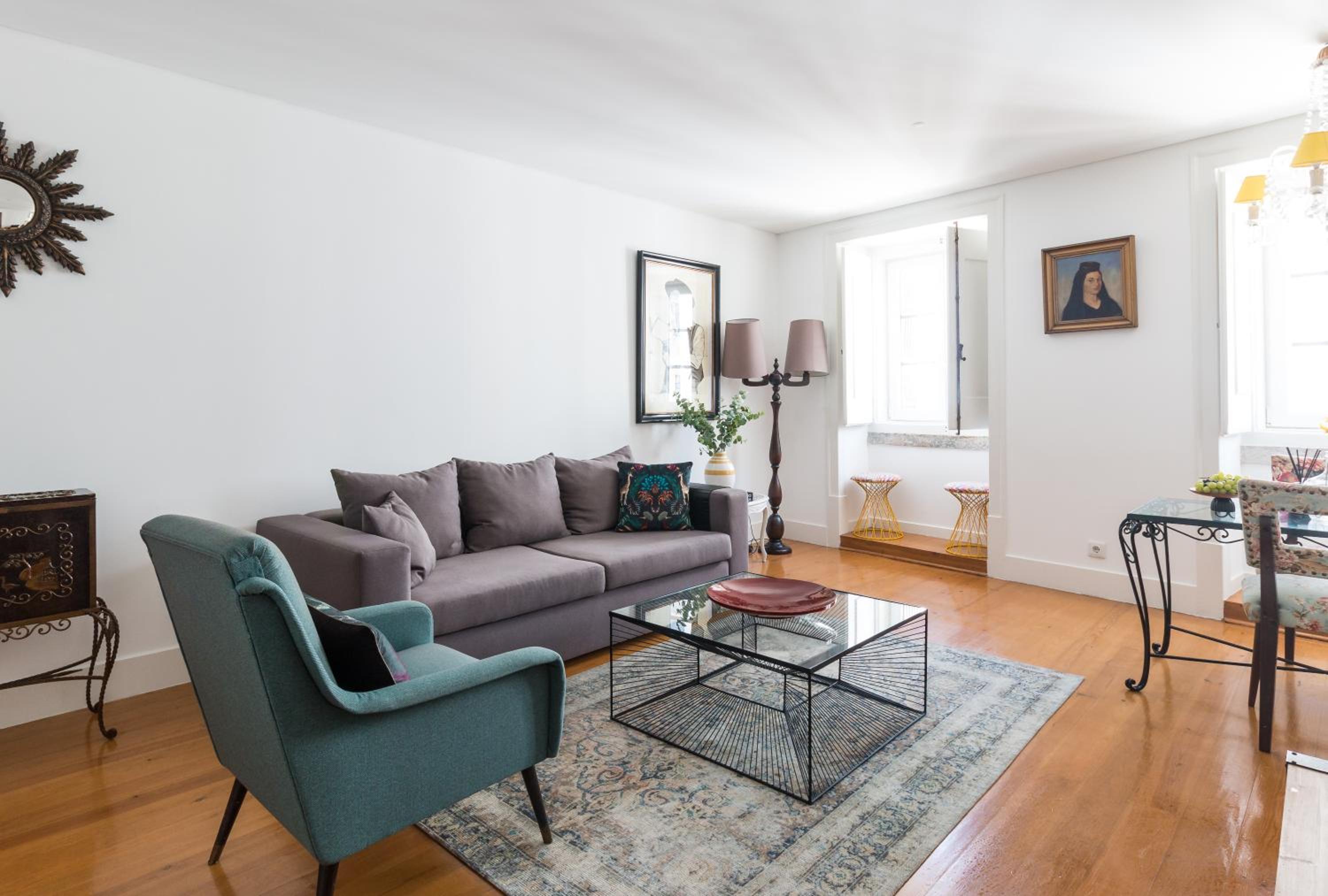Ama Apartments