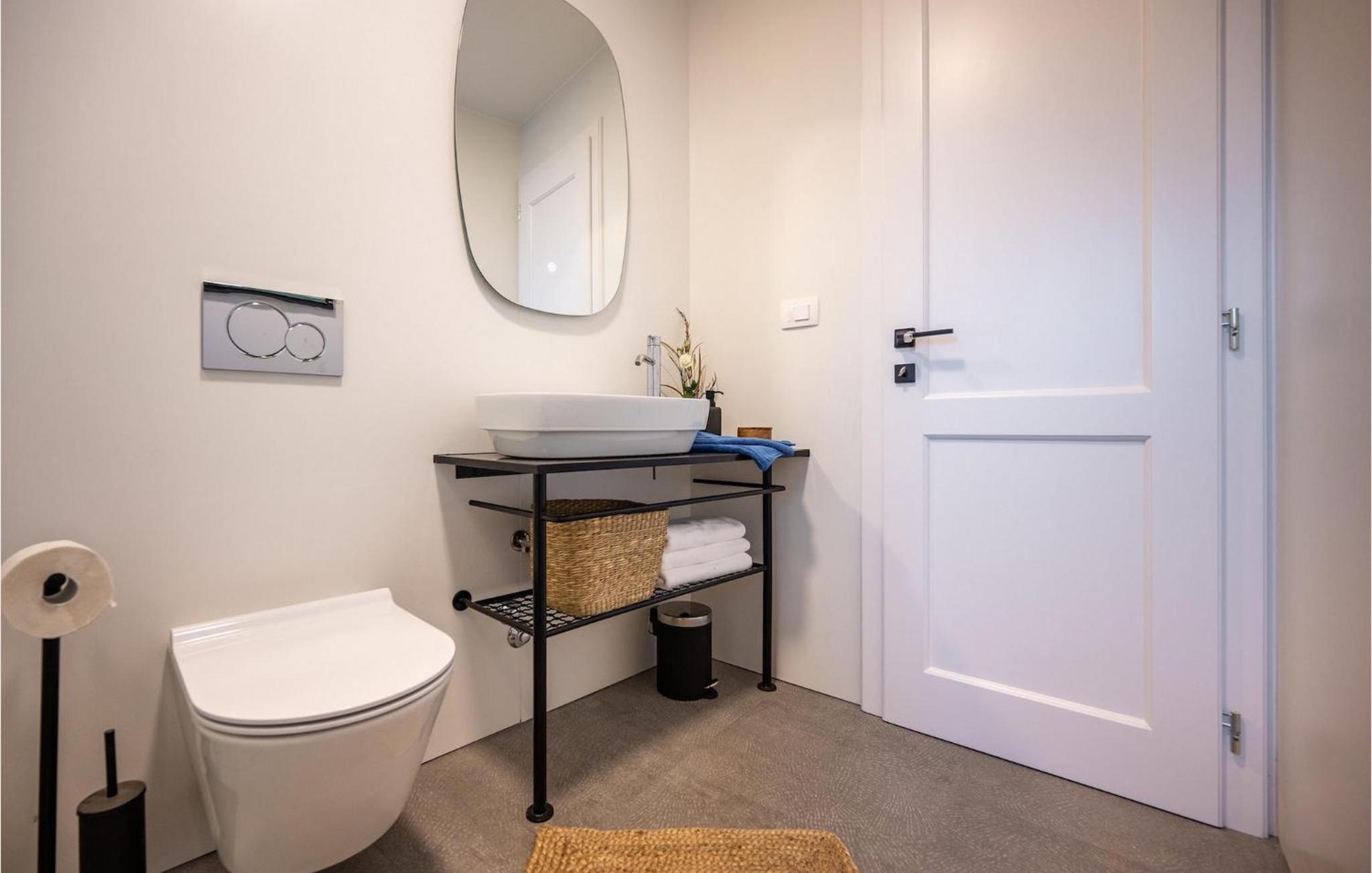 Villa Boshka en Gračišće — bathroom