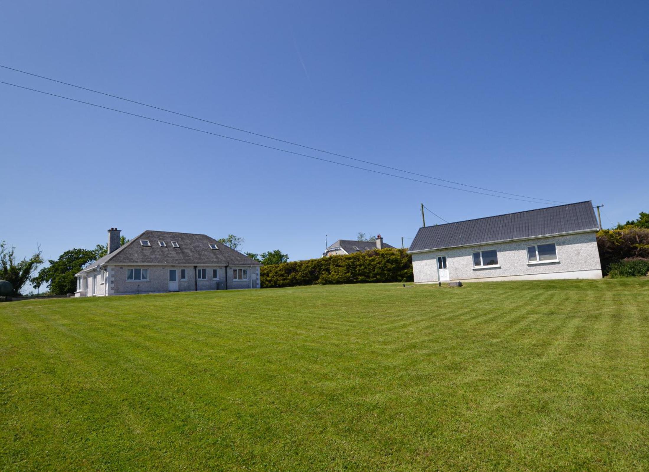Ballygarrett Holiday Home by Trident Holiday Homes view 3