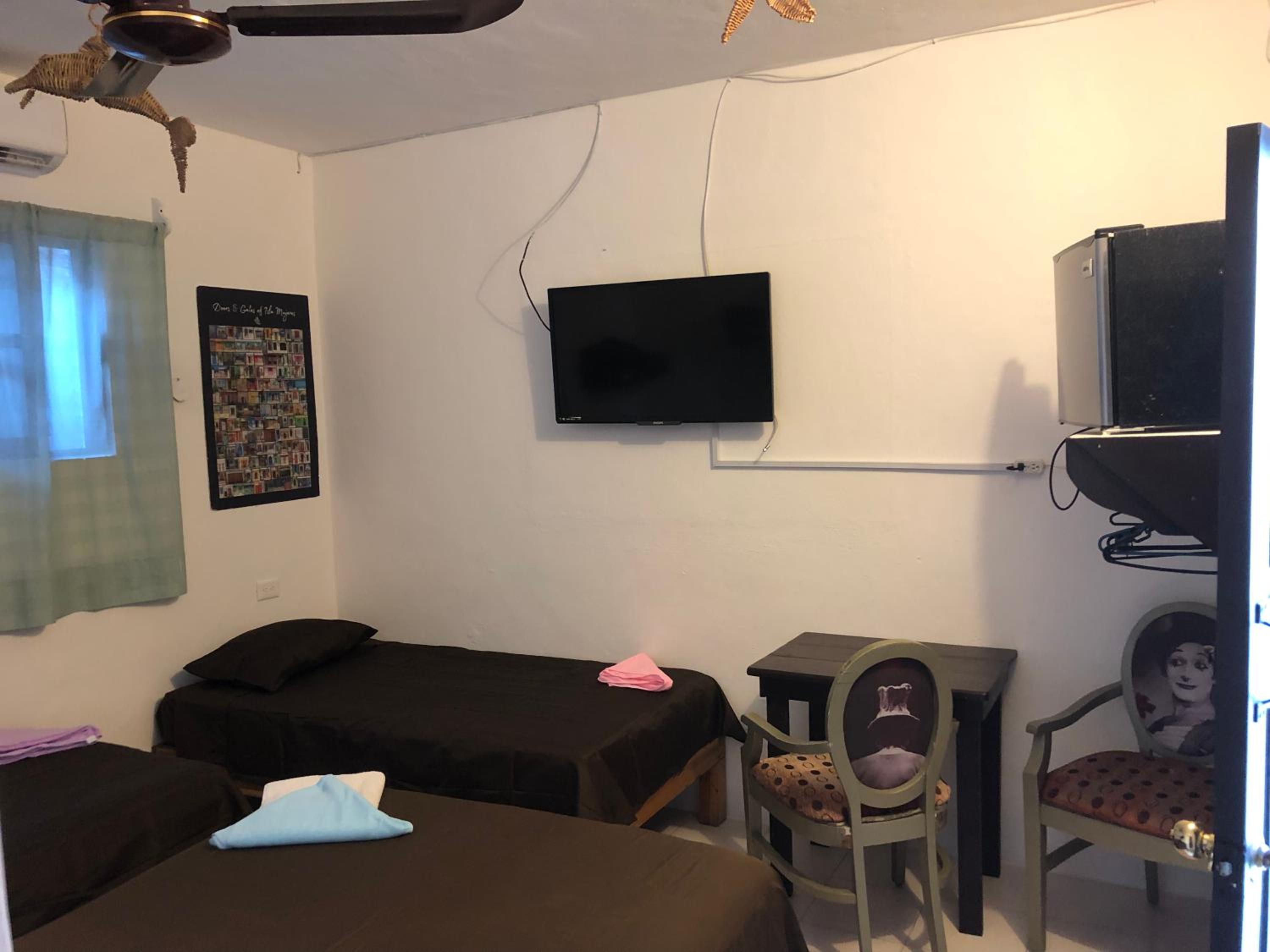 Photo 18