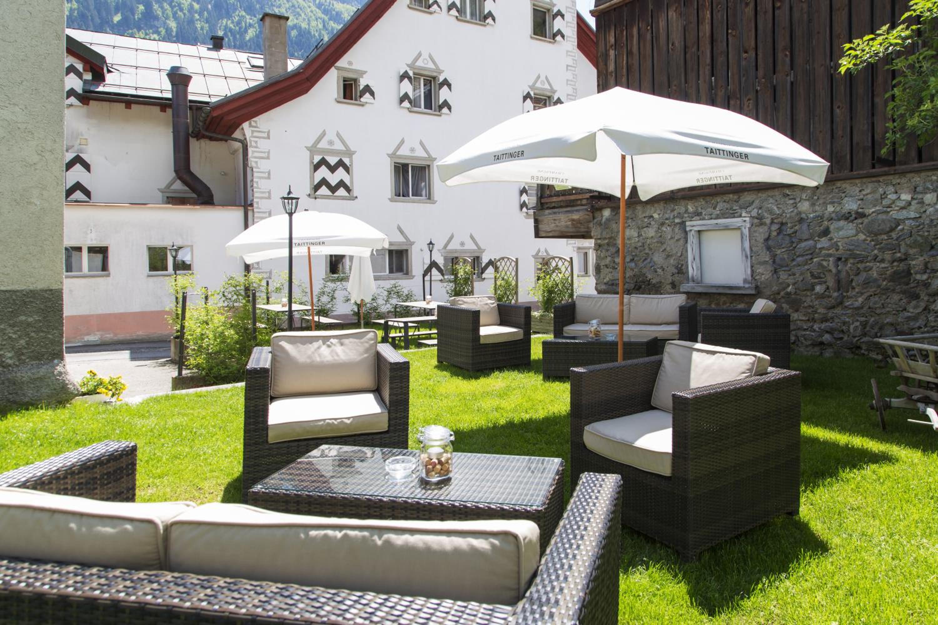 Casa Tödi Restaurant Hotel