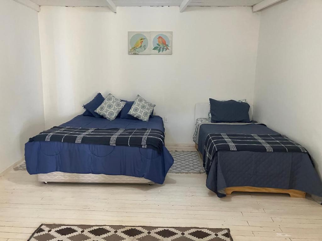 Santorini house y Santorini house 2