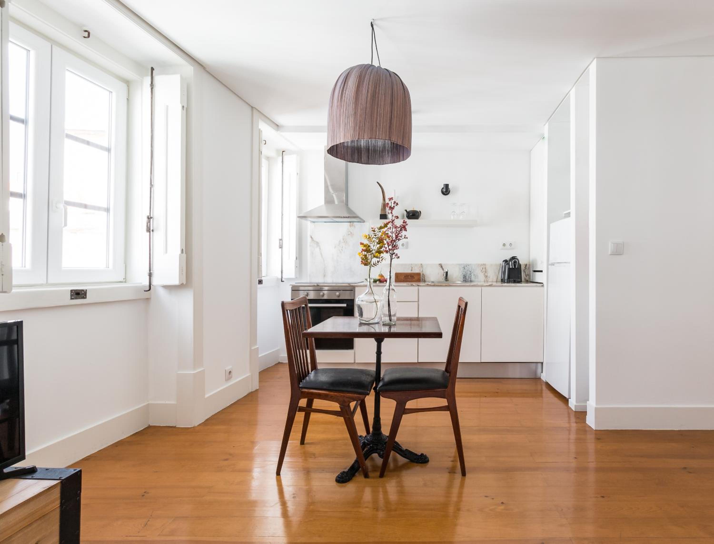 Ama Apartments