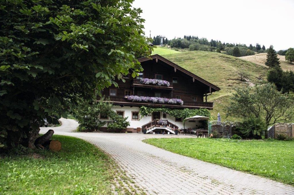 Hochwart Hof Bed & Breakfast