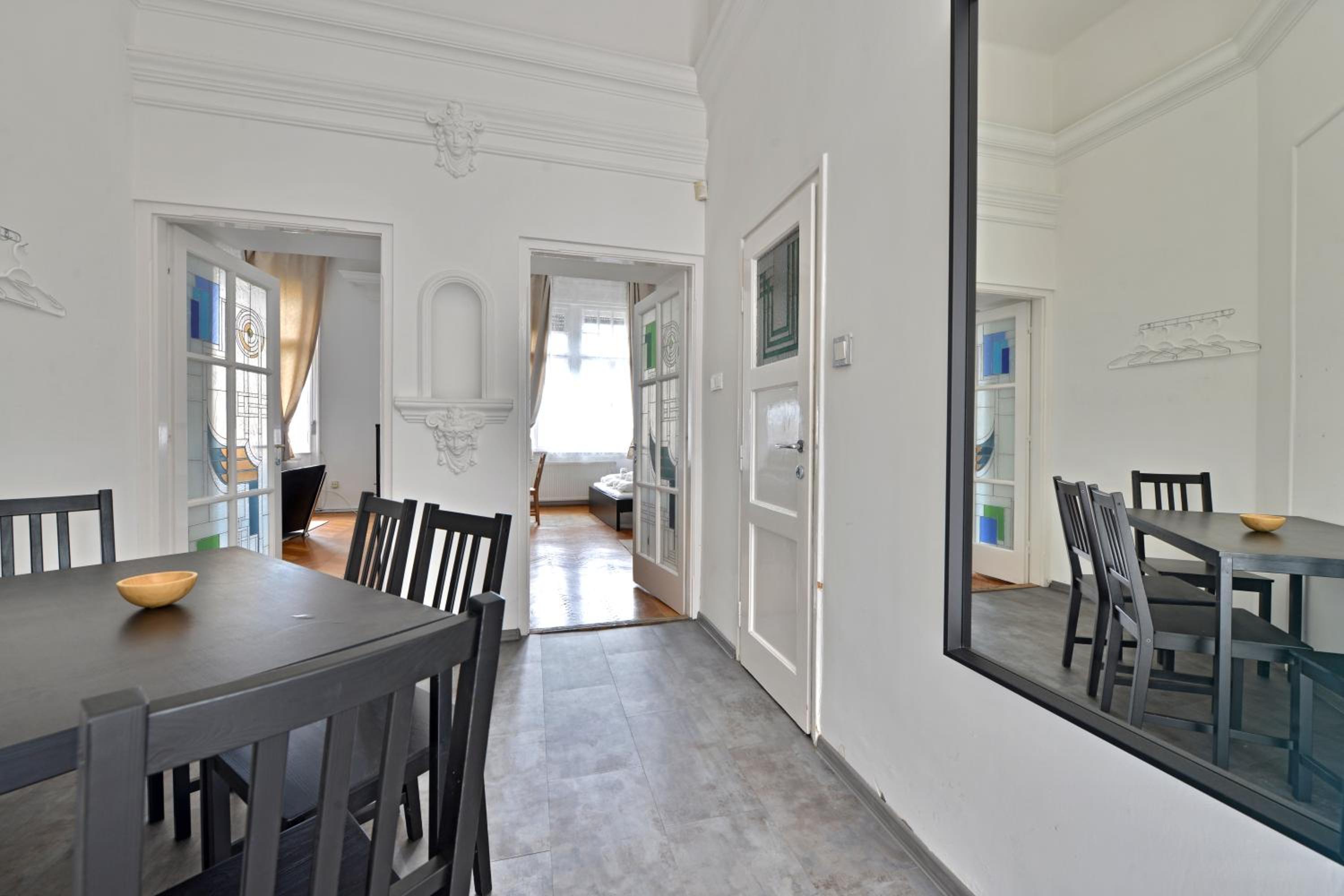 Buda Apartman house 8