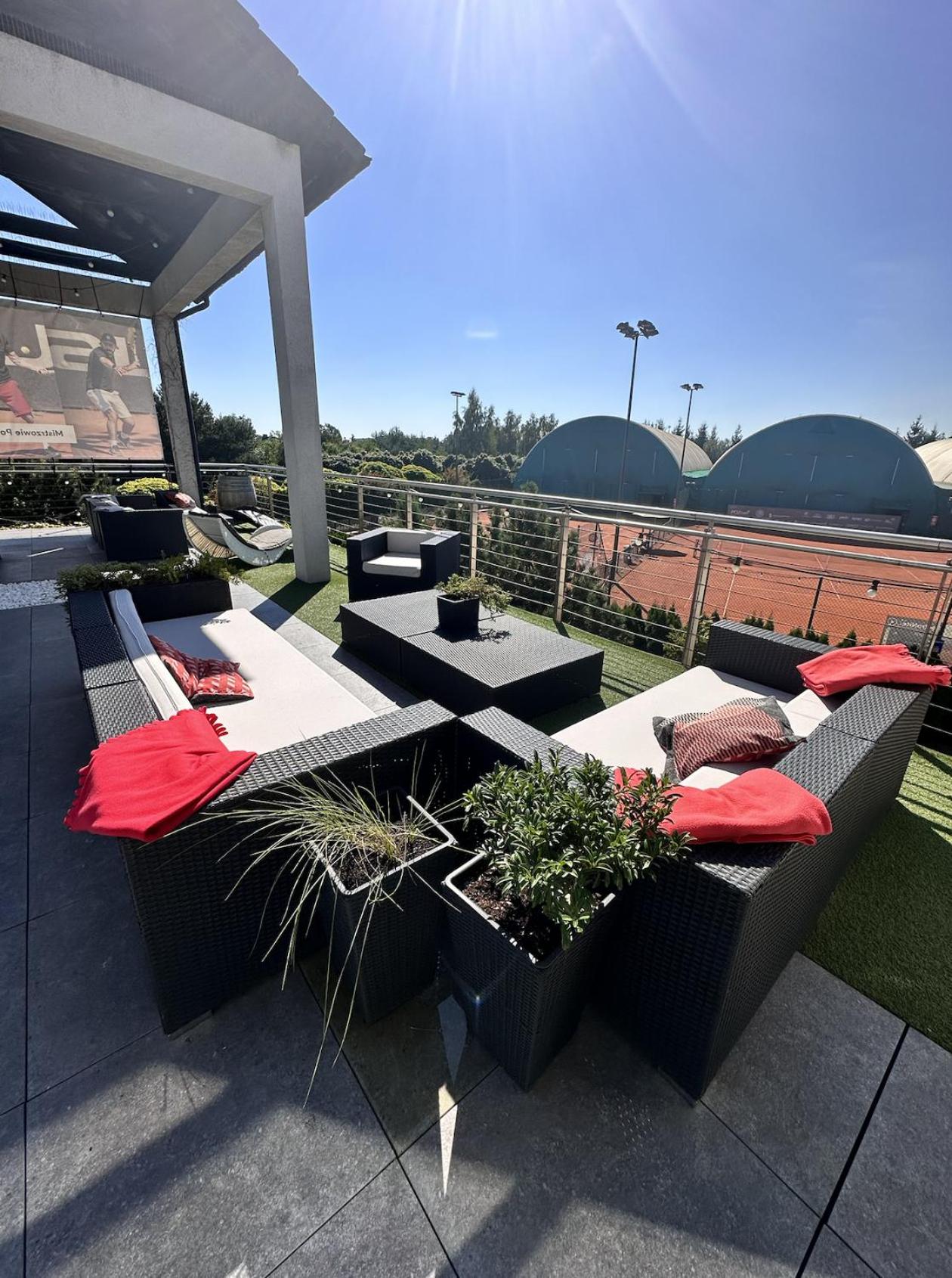 Hotel Restauracja Tenis Kortowo - Image 1