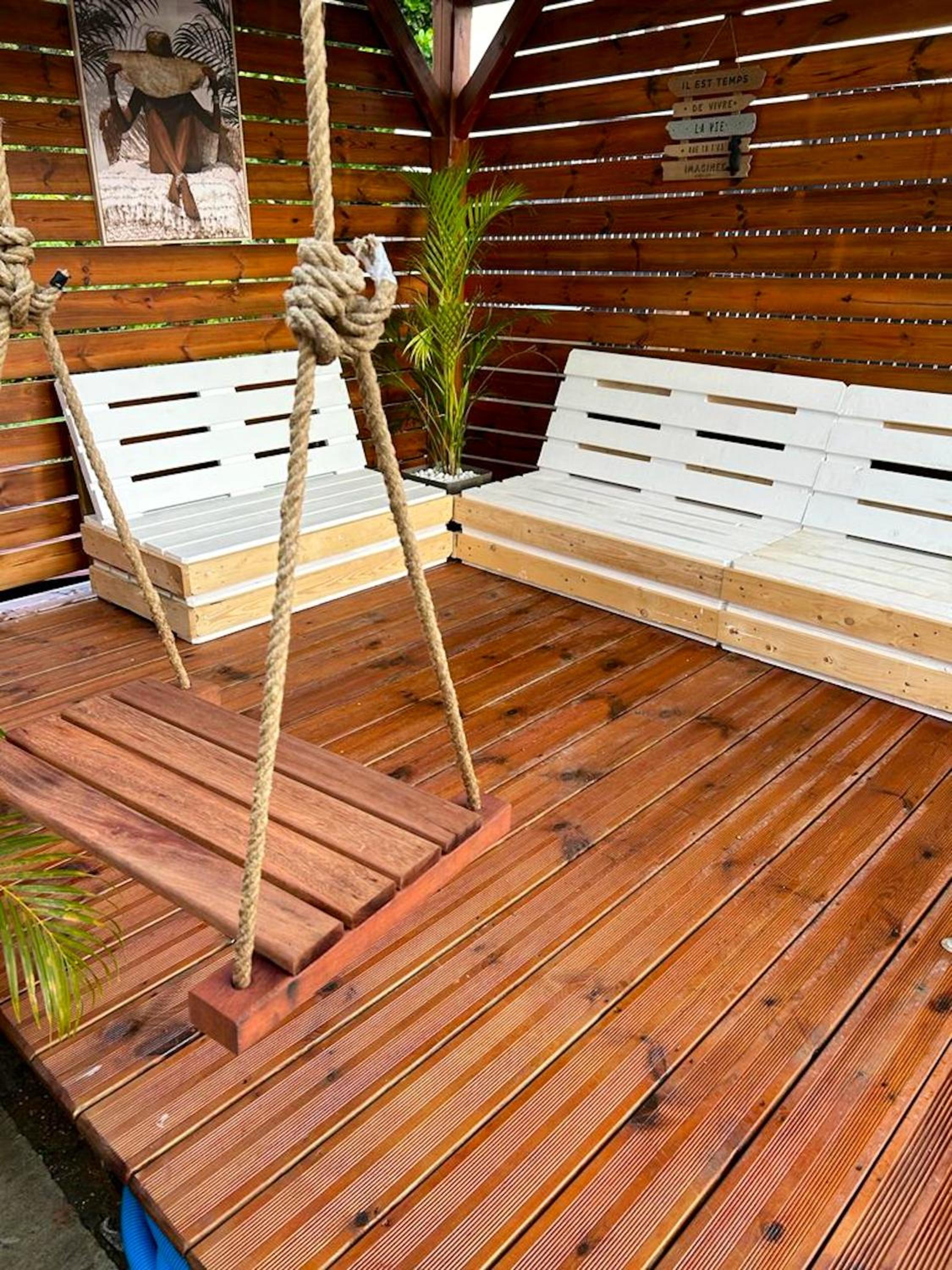 Villa charmante au Lamentin avec piscine privee view 3