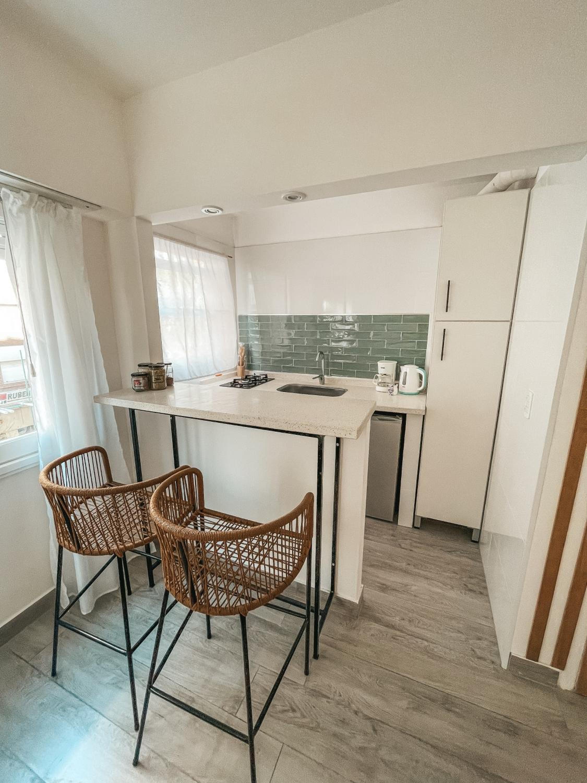 Monoambiente NUEVO zona Guemes/Aldrey
