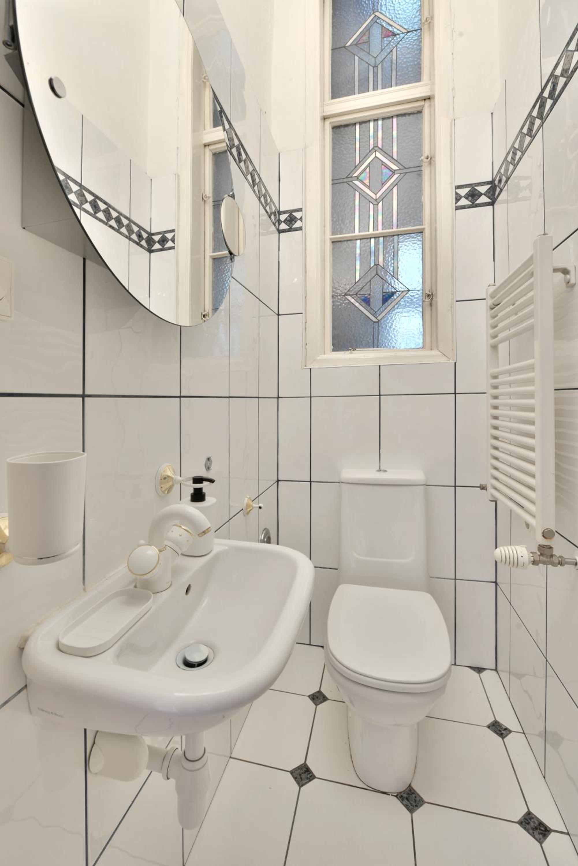 Buda Apartman House 9 view 5