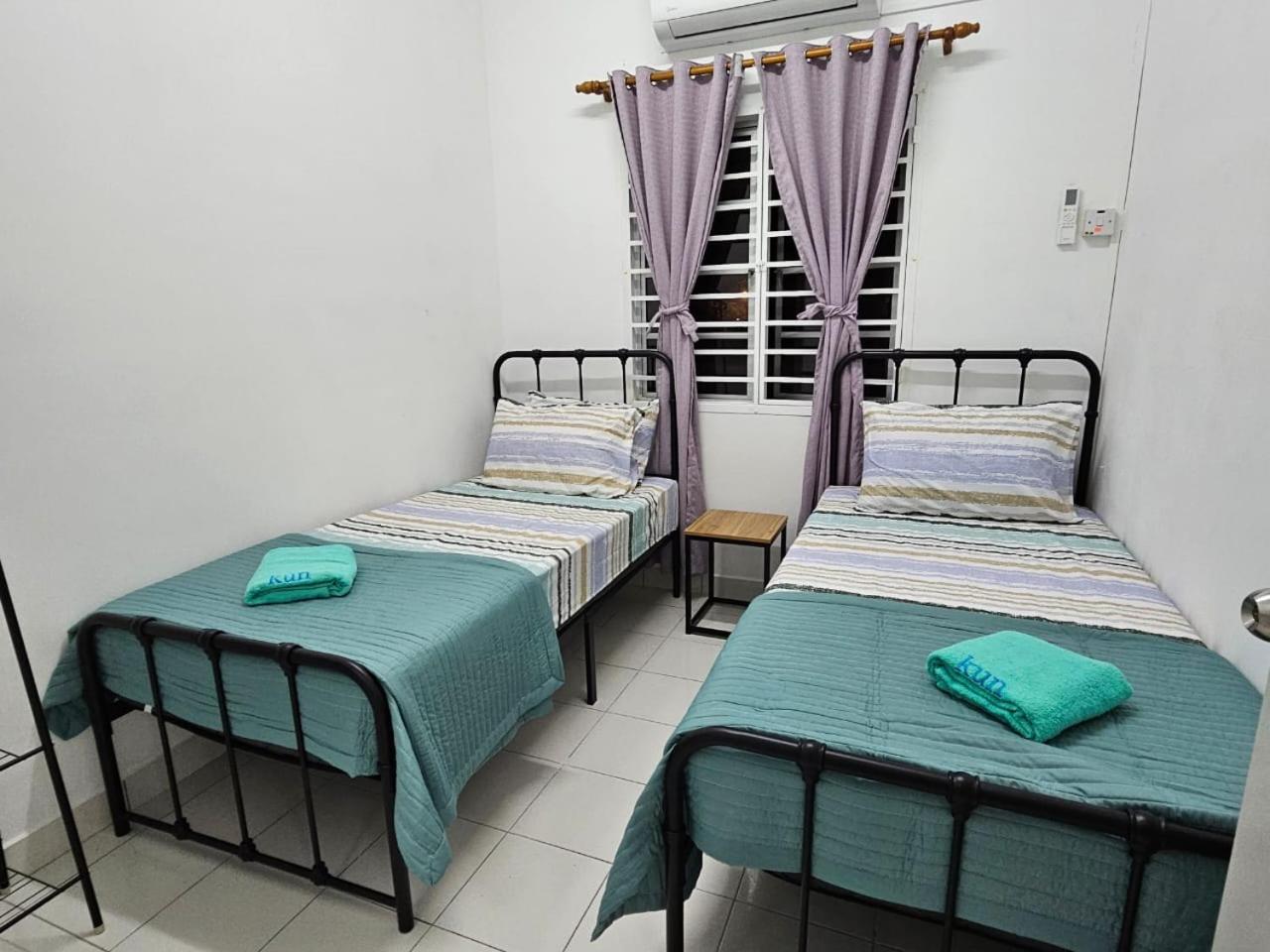 Mirror Condostay @ Saujana Aster Condominium photo 2