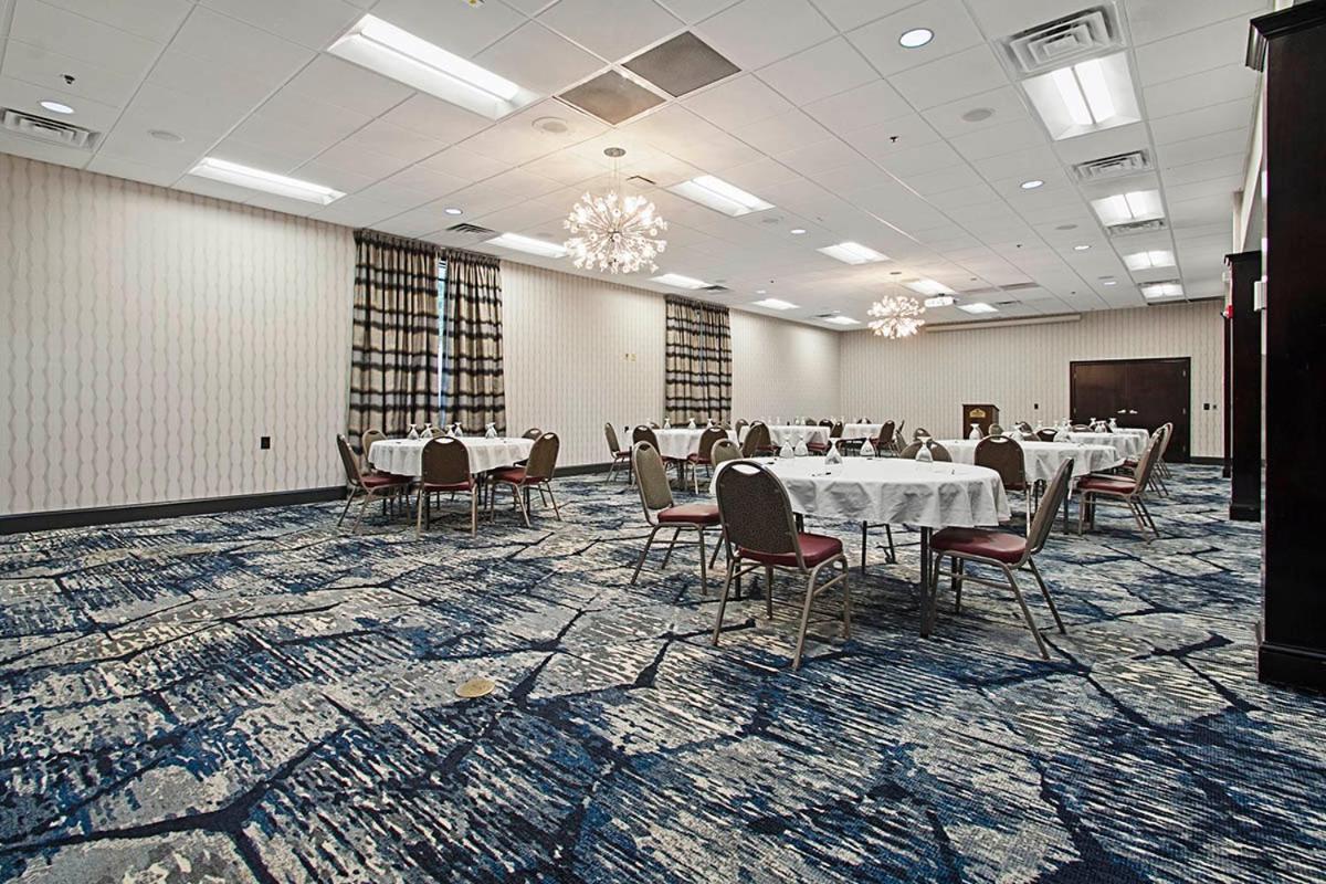 Macon Vacations - Wingate by Wyndham Macon - Property Image 16