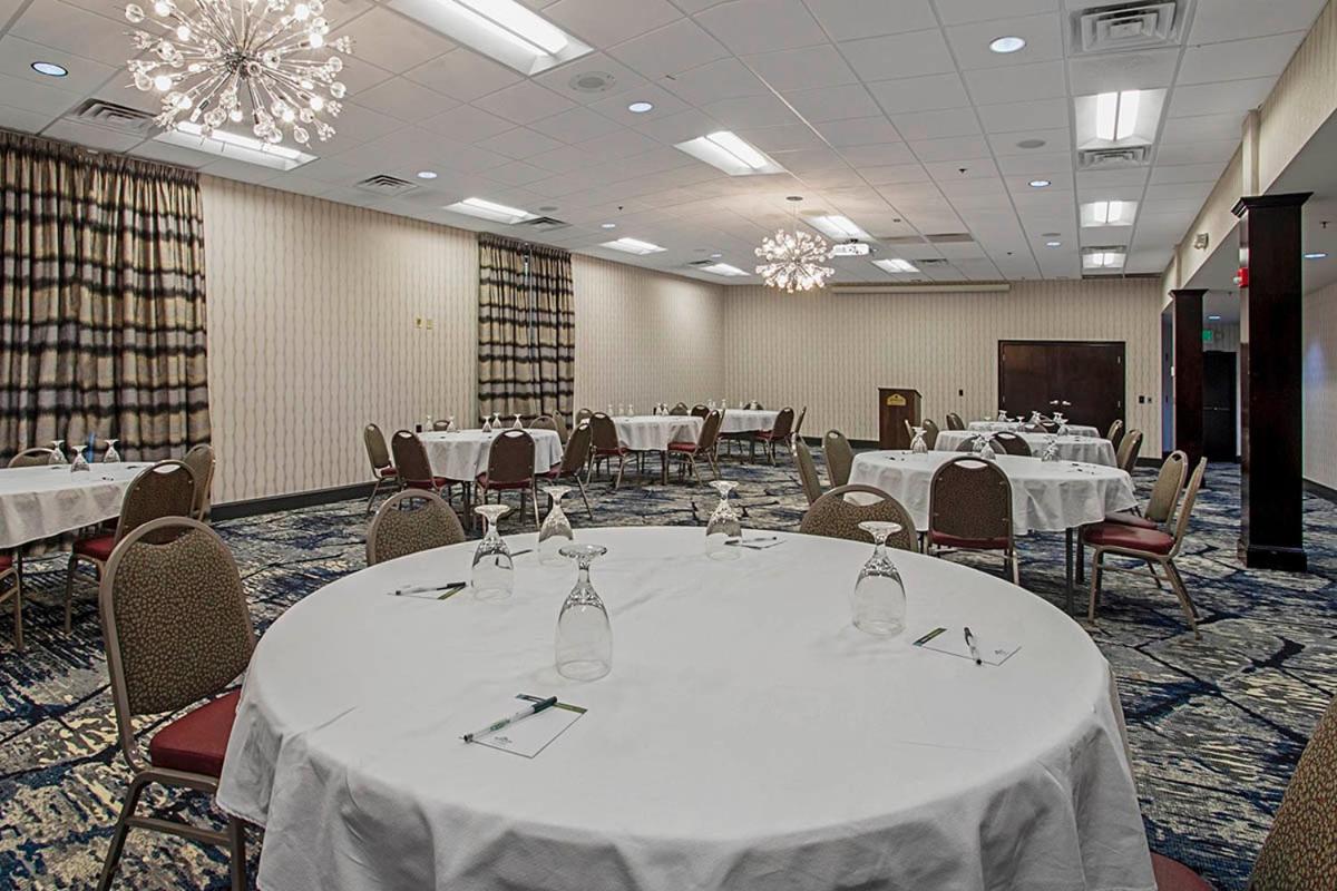 Macon Vacations - Wingate by Wyndham Macon - Property Image 17