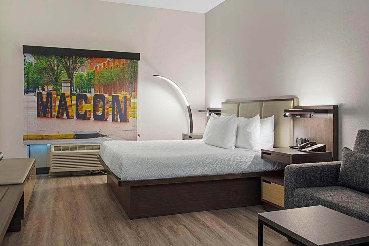 Macon Vacations - Wingate by Wyndham Macon - Property Image 21