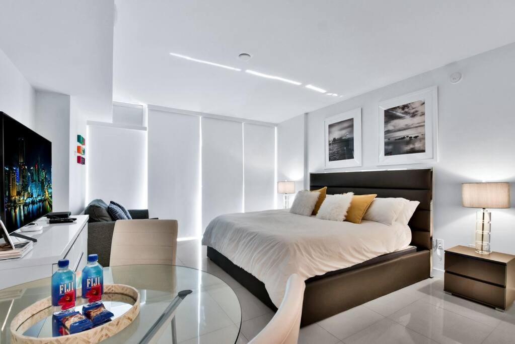 Studio at Icon Brickell Luxury Waterfront Building