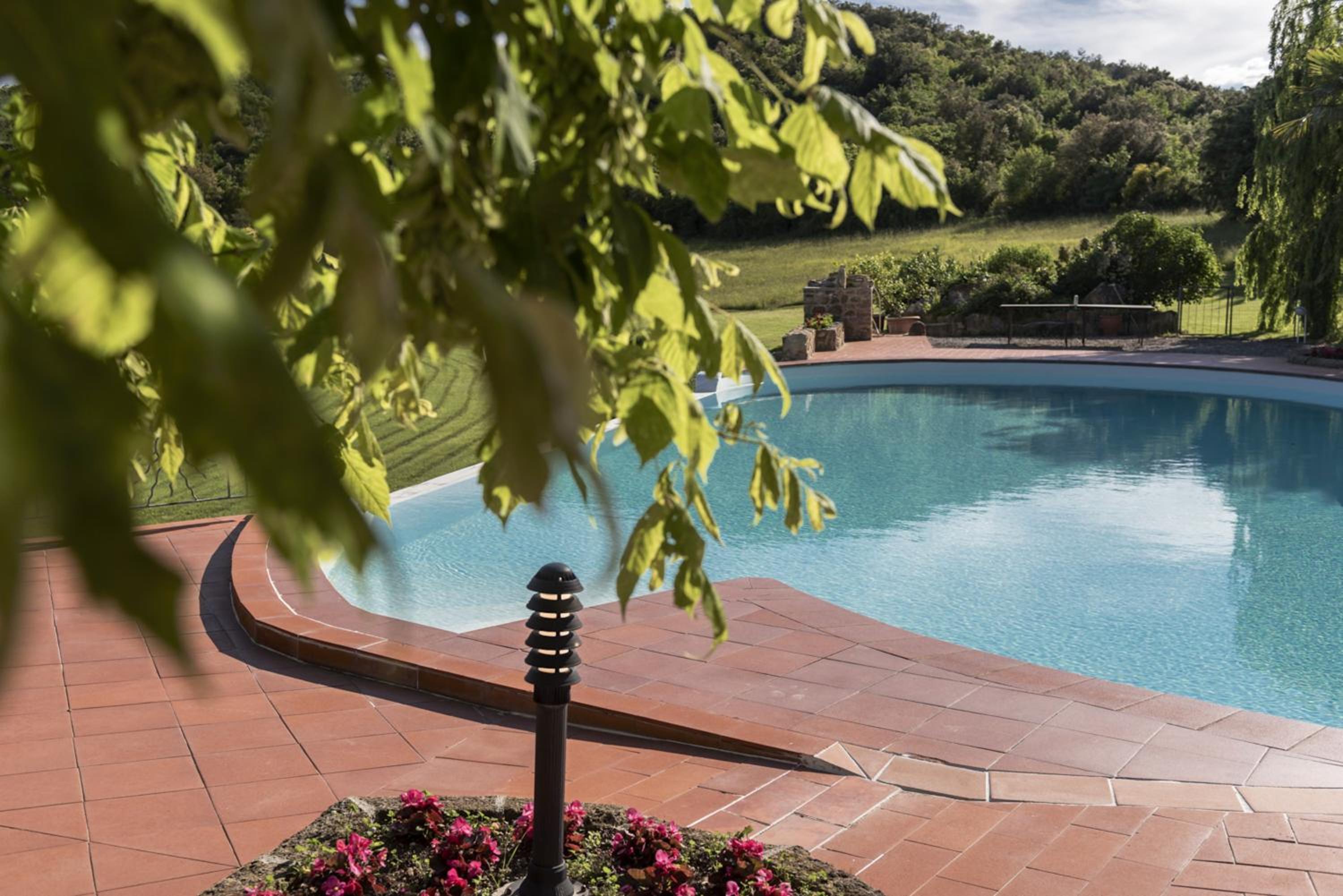 Quaint house in Murlo with shared pool