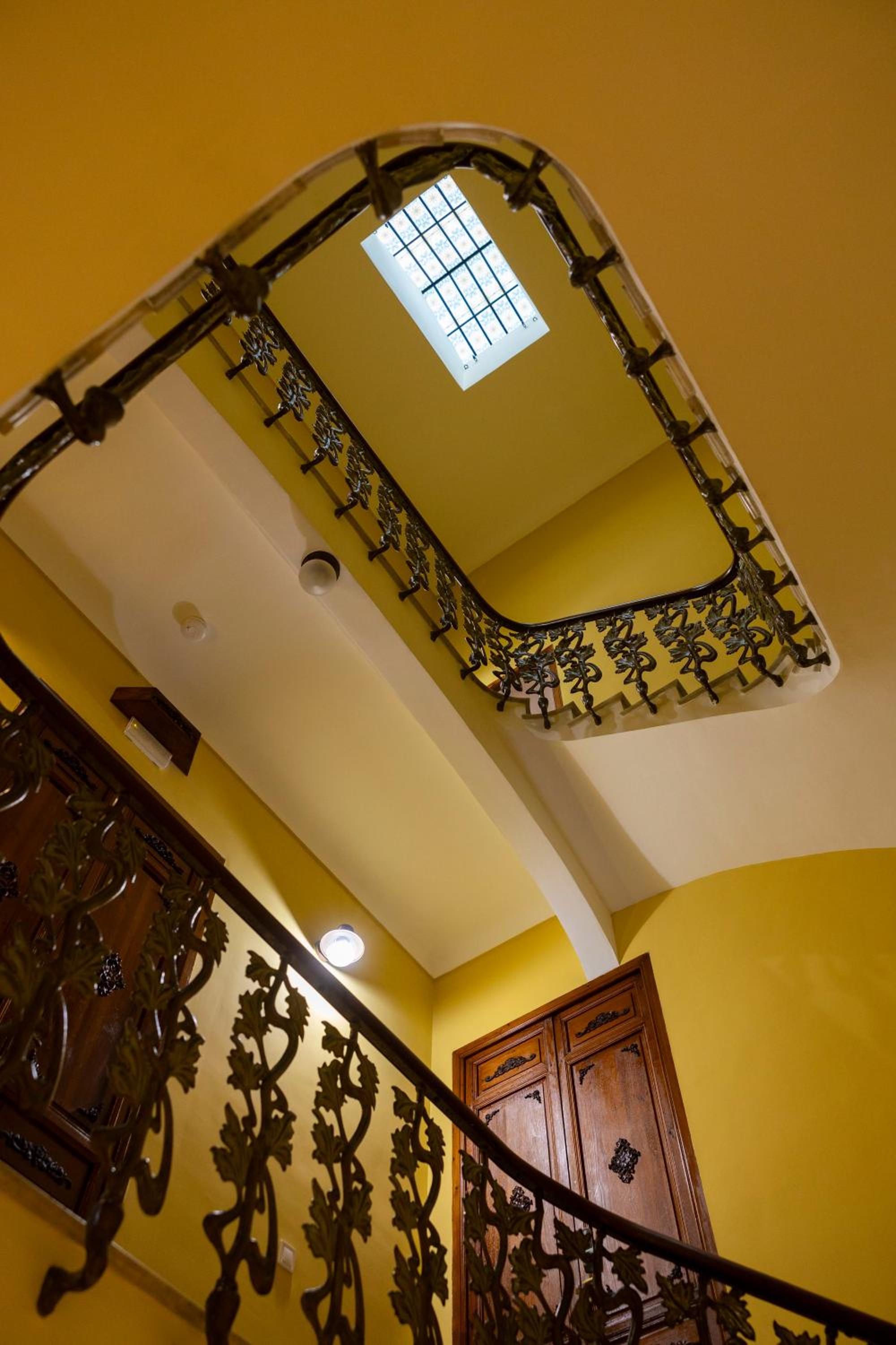 Luxury Moscatell 15 view 3