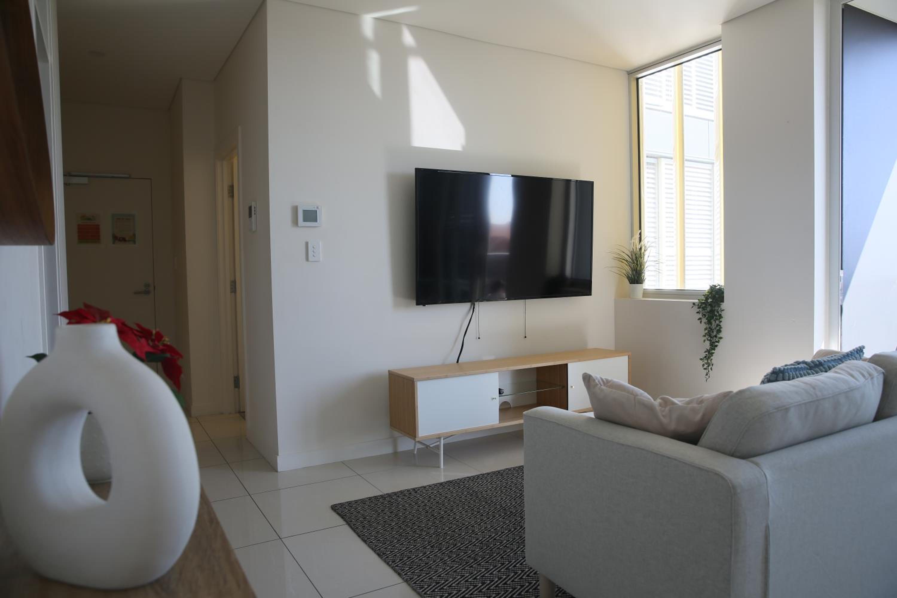 Adelaide CBD Bluebird Apartment