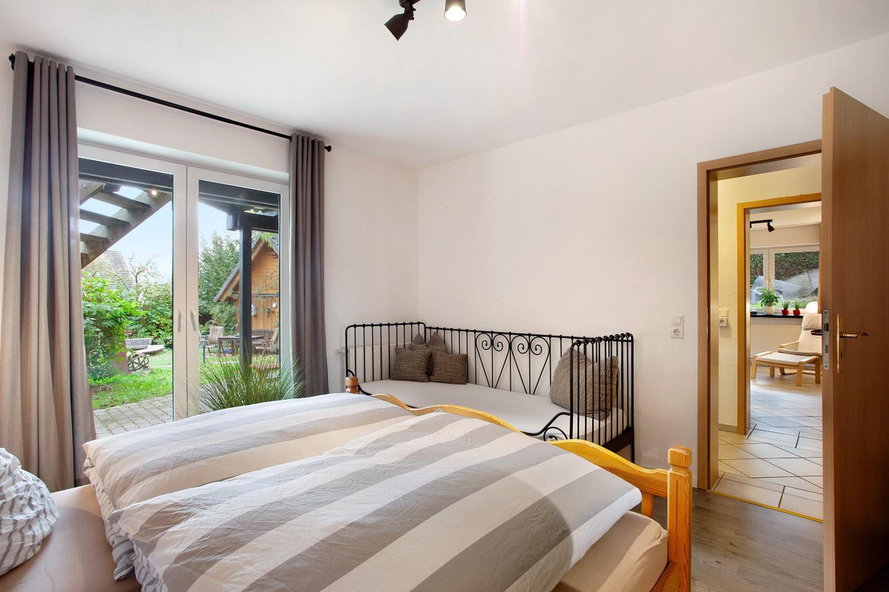 Ferienwohnung Rotdorn en Schmallenberg — hotel room