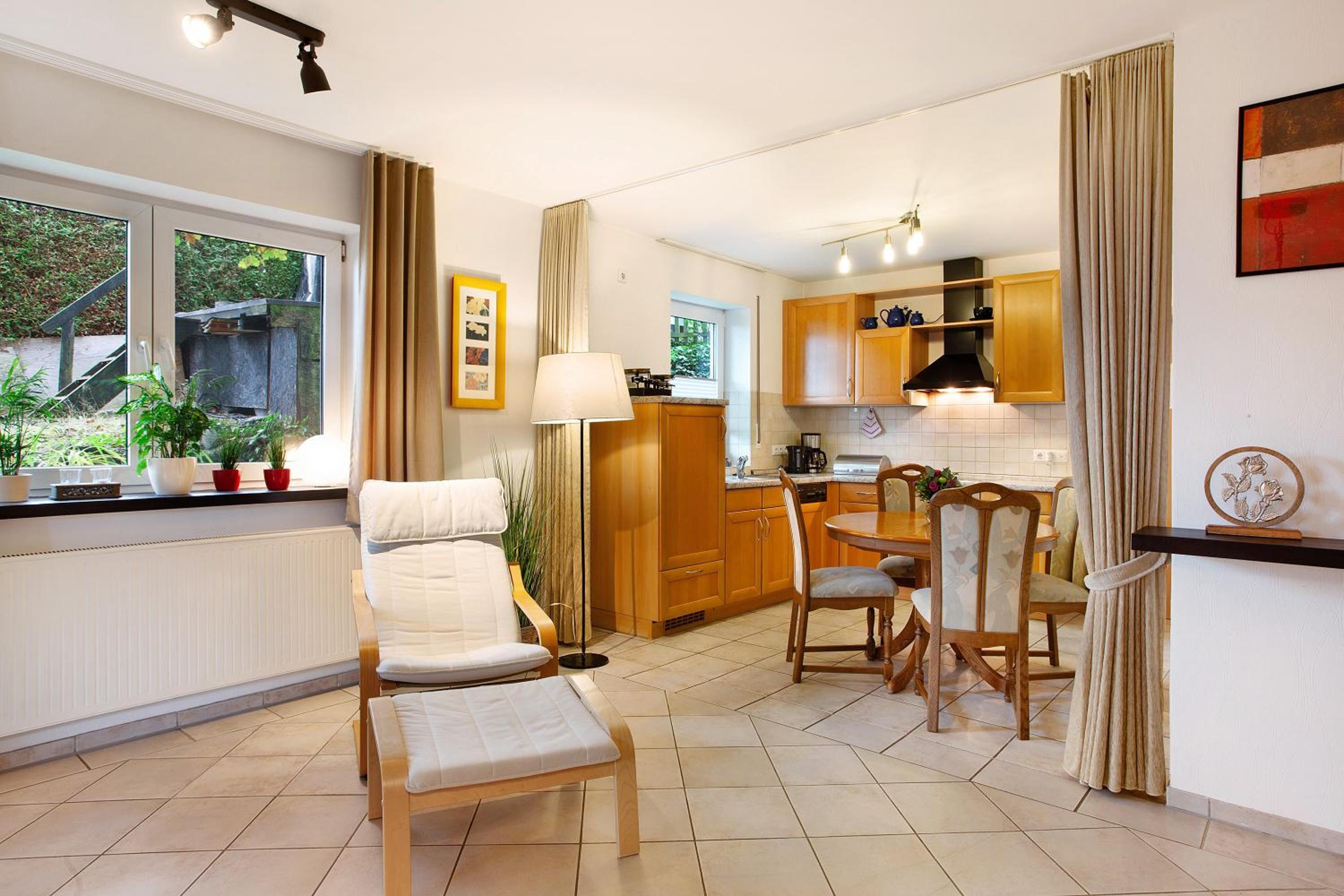 Ferienwohnung Rotdorn en Schmallenberg — hotel room