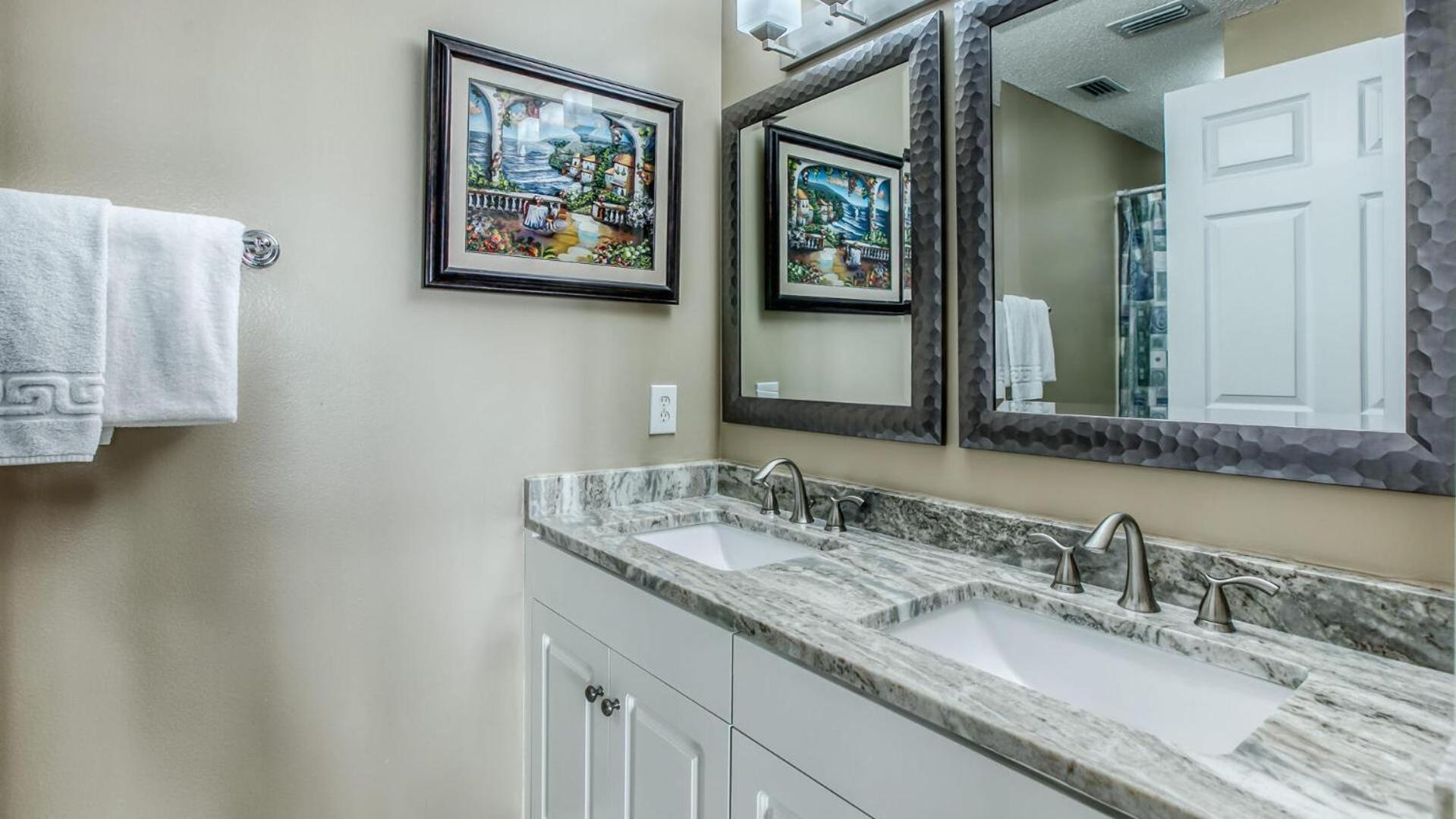 Majestic Sun 803A - Stunning Gulf Views with Reserved Parking Spot